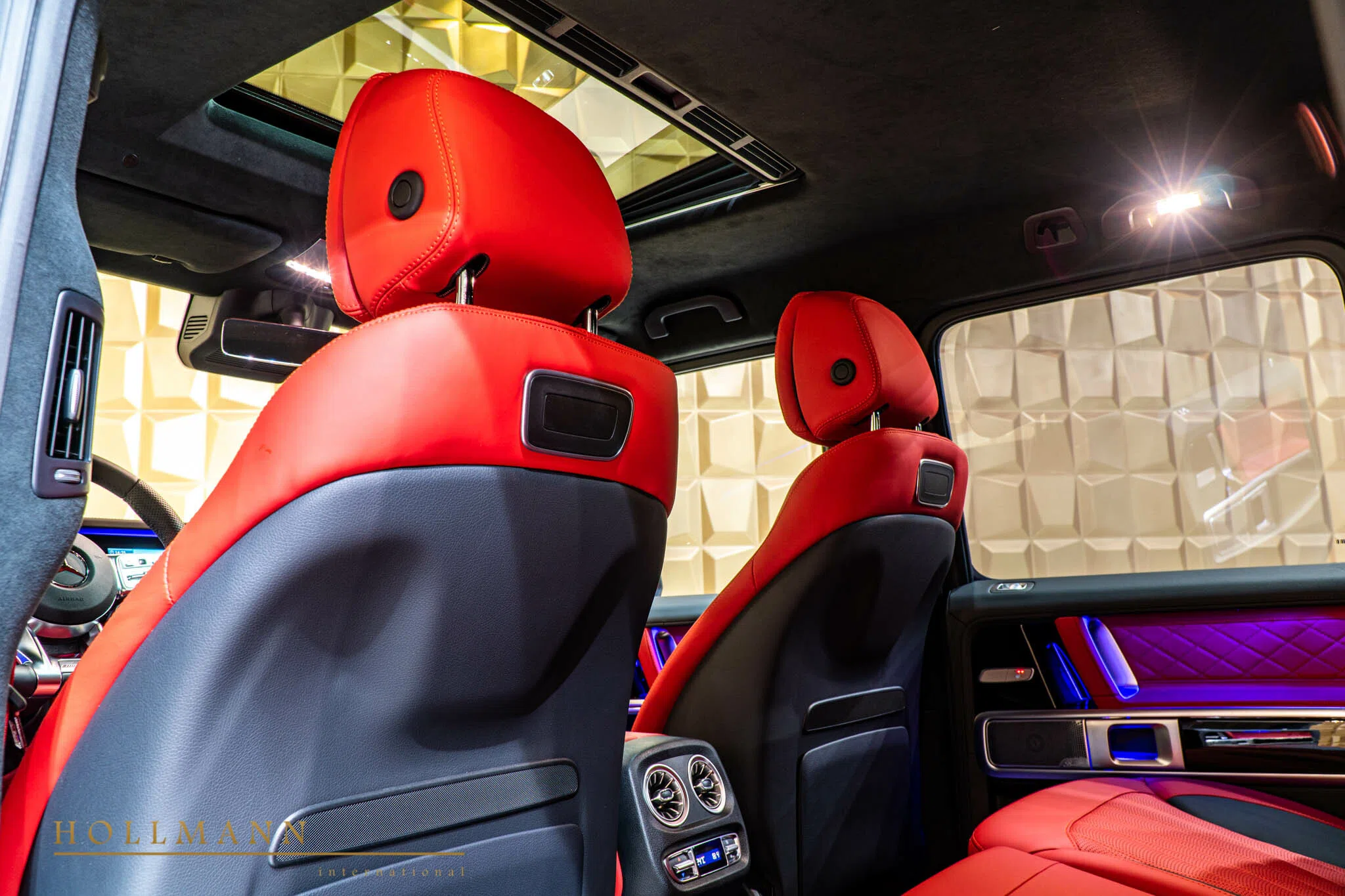 2020 Mercedes-Benz G 63 AMG interior, seats, Red Leather