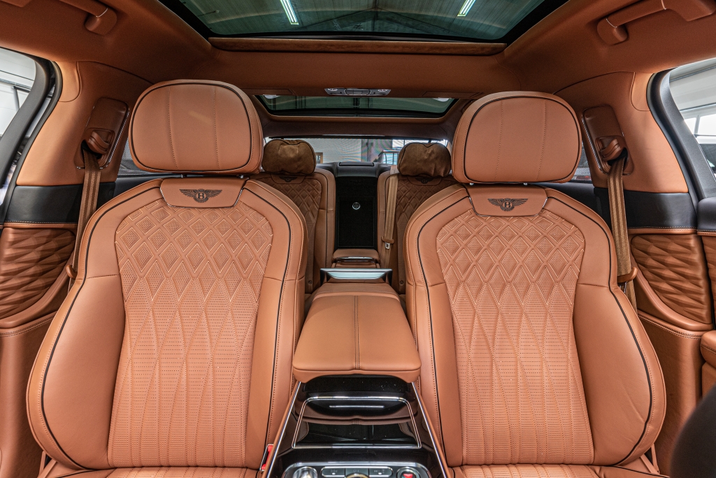 2021 Bentley Flying Spur W12, 22/24