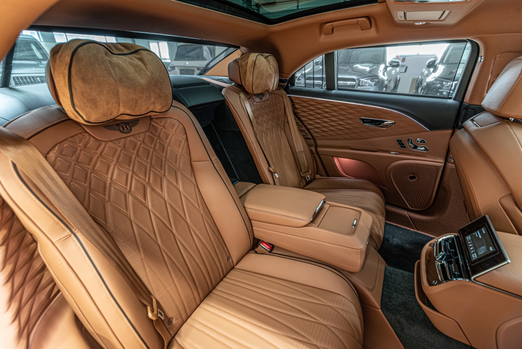 2021 Bentley Flying Spur W12, 24/24