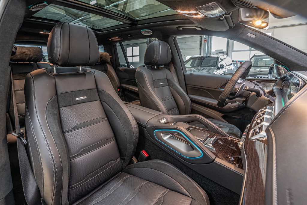 2020 Mercedes-AMG GLS 63 4MATIC+, 15/20