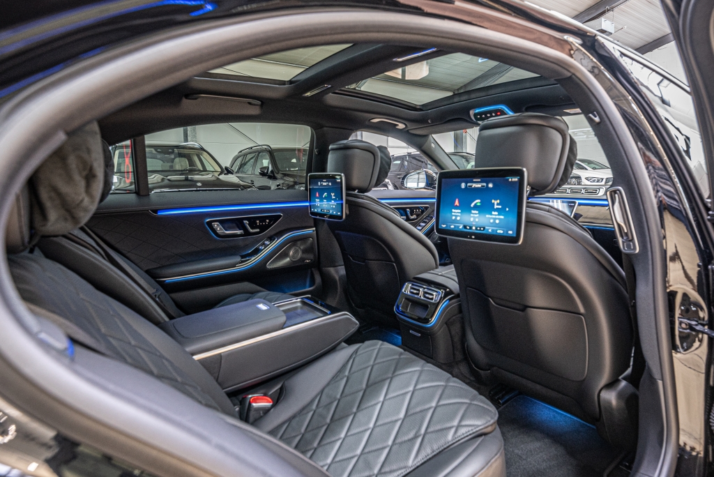2020 Mercedes-Benz S 500 AMG Line, 19/32