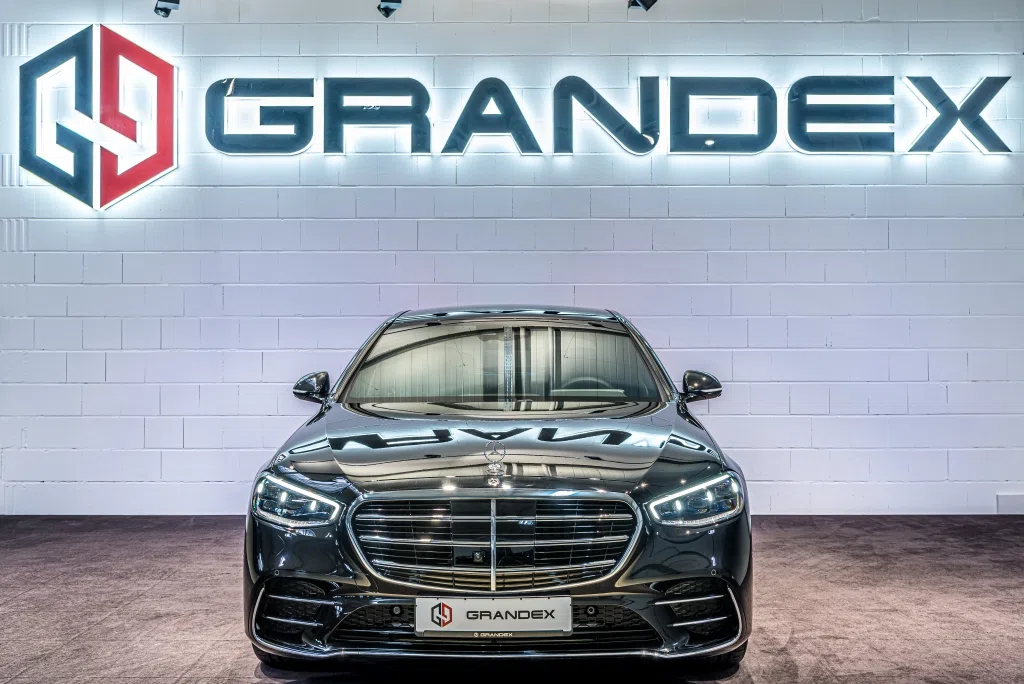 2020 Mercedes-Benz S 500 AMG Line for sale, exterior, Black