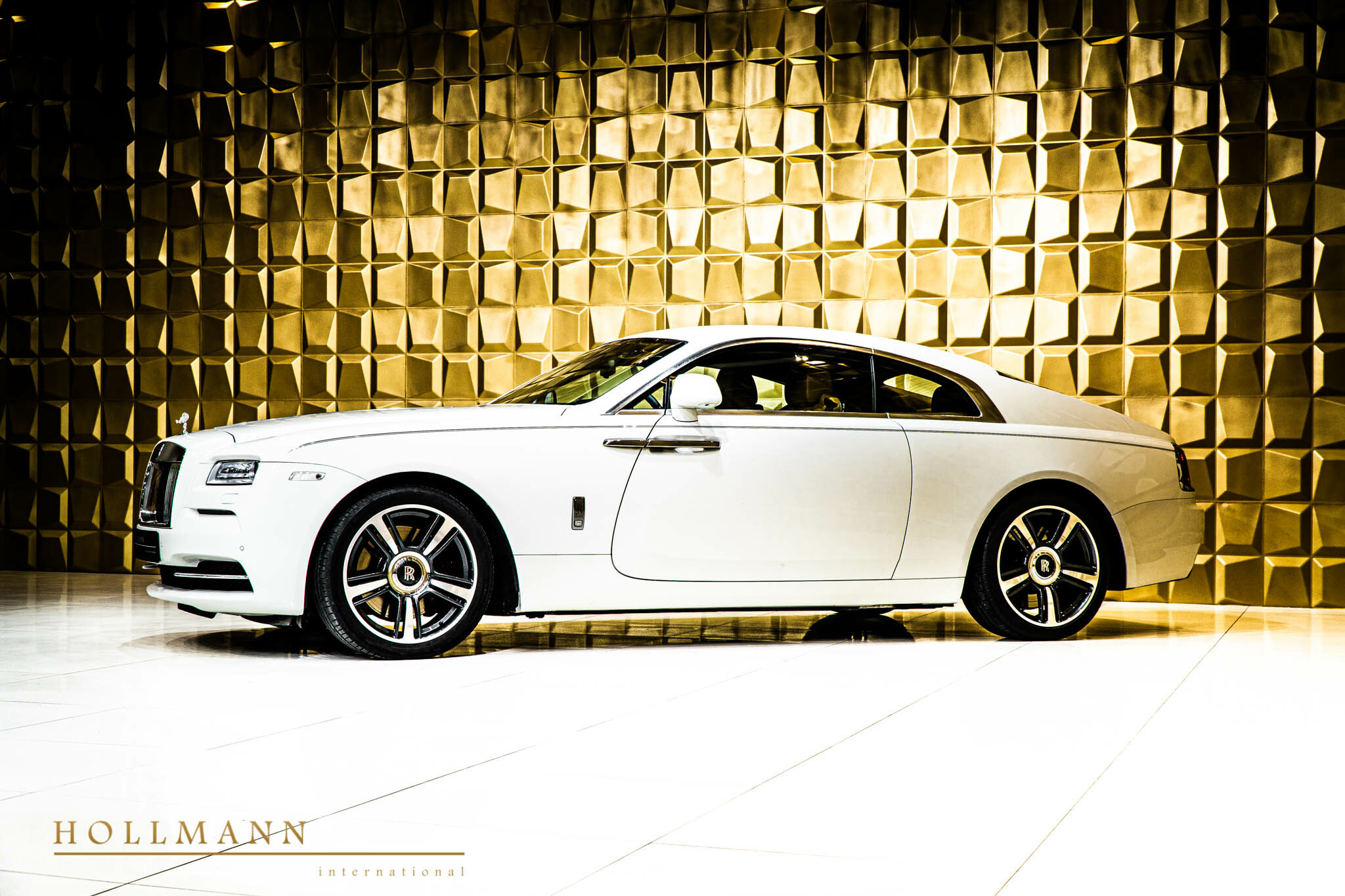 2014 Rolls-Royce Wraith, 3/20