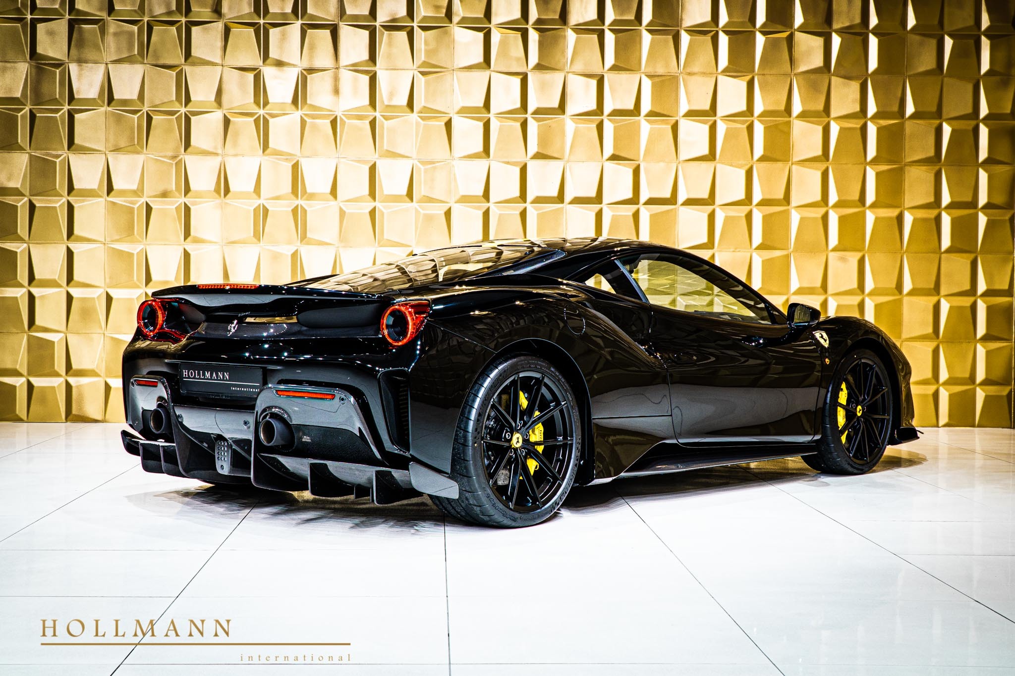2020 Ferrari 488 Pista, 10/20