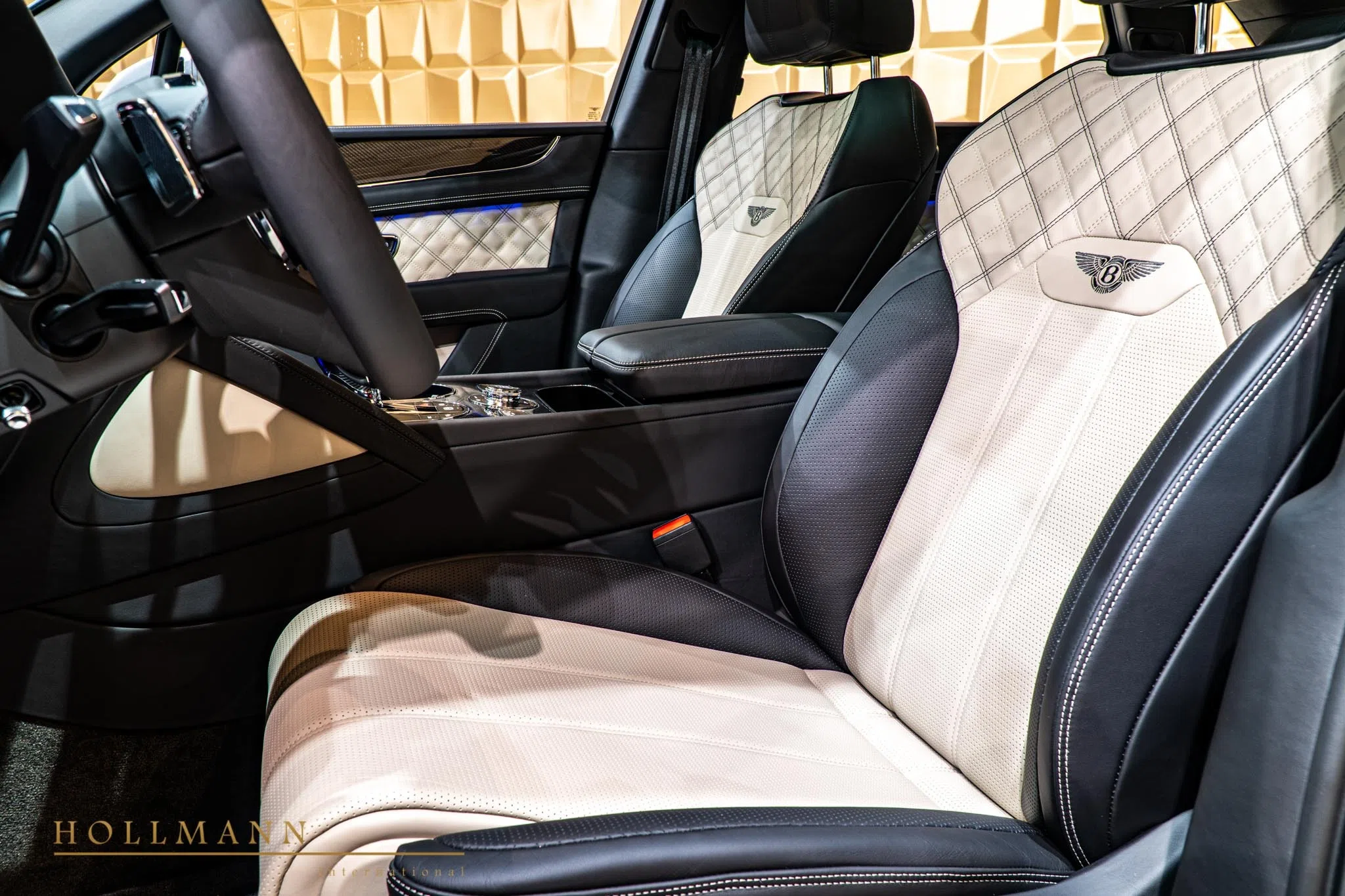 2021 Bentley Bentayga V8 FIRST EDITION interior, seats, Portland + Beluga