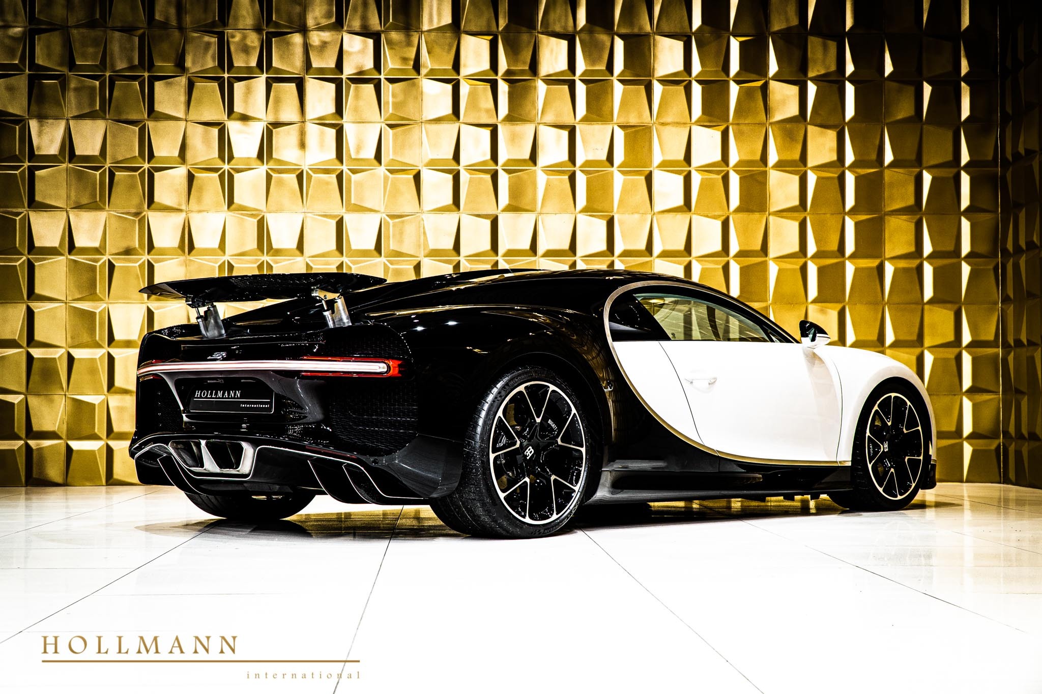2018 Bugatti Chiron, 8/20