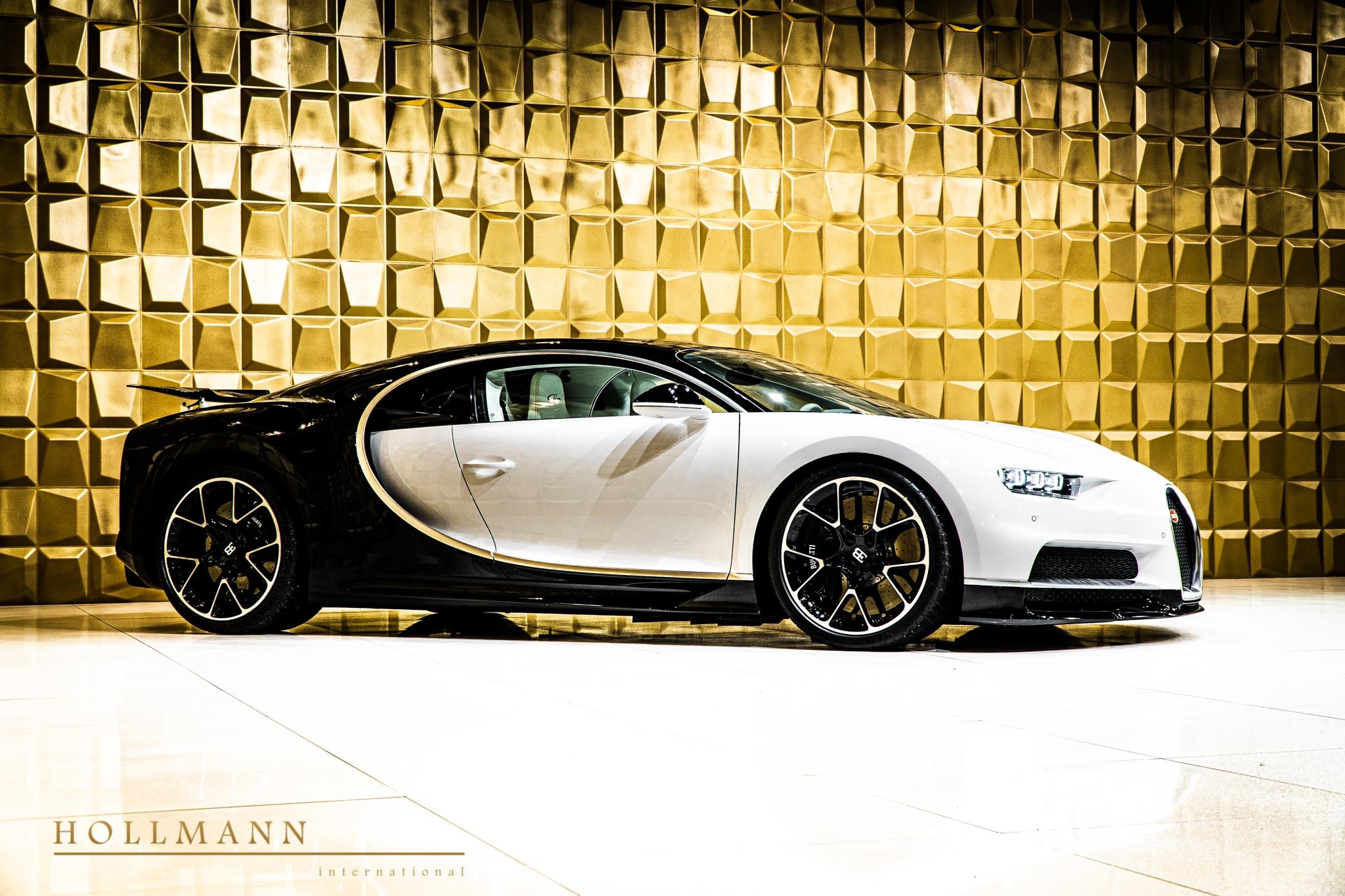 2018 Bugatti Chiron, 19/20