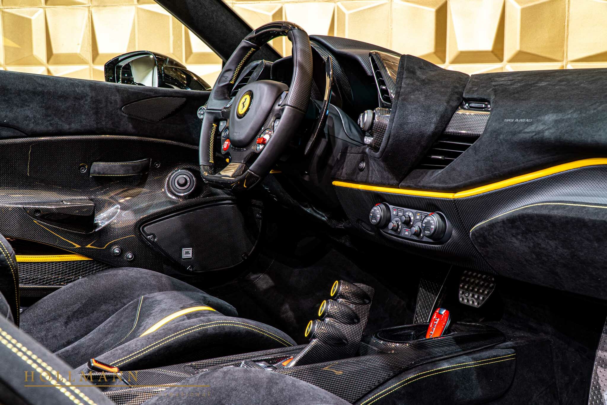 2020 Ferrari 488 Pista Spider, 16/20