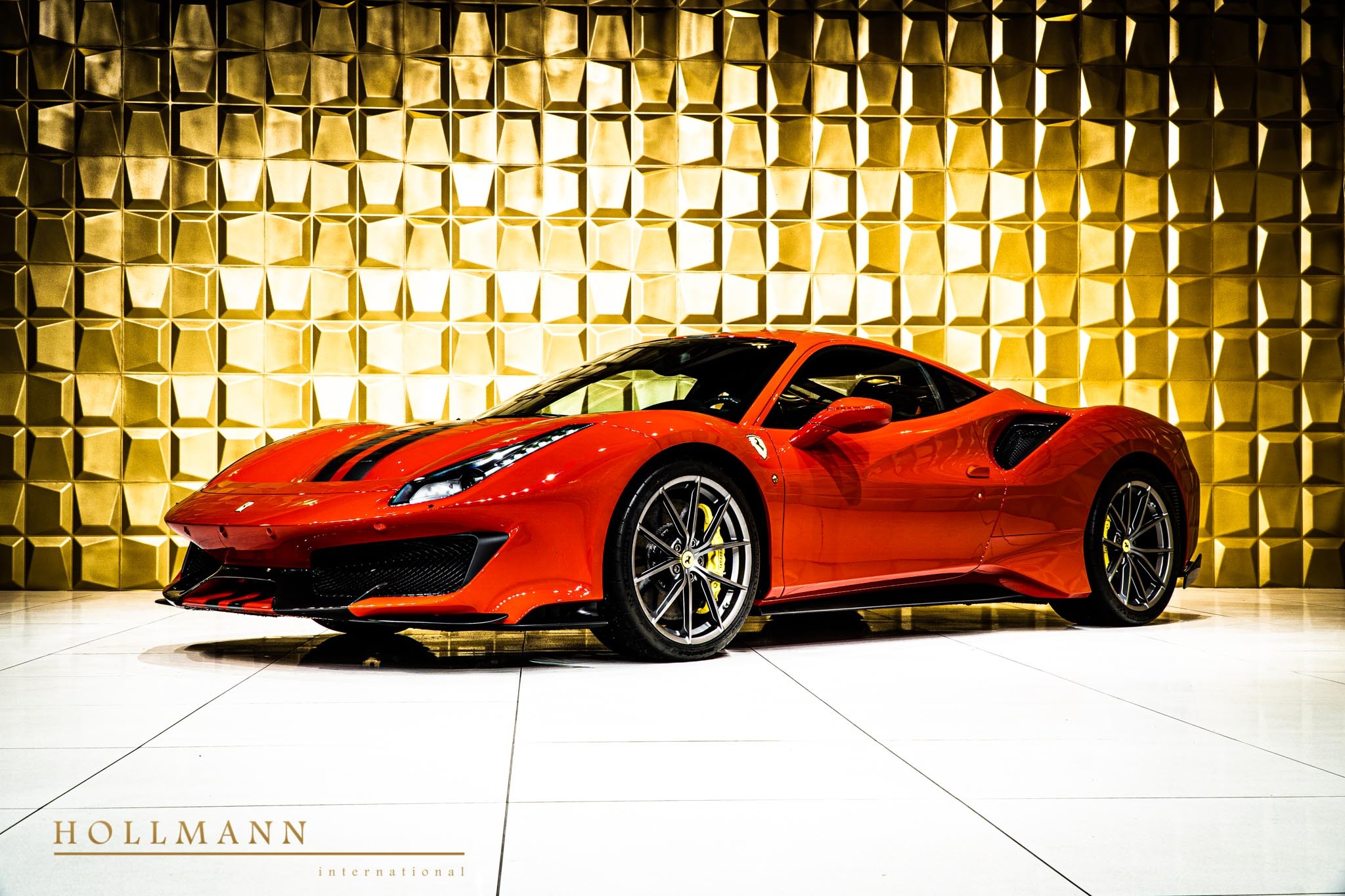 2020 Ferrari 488 Pista, 2/20