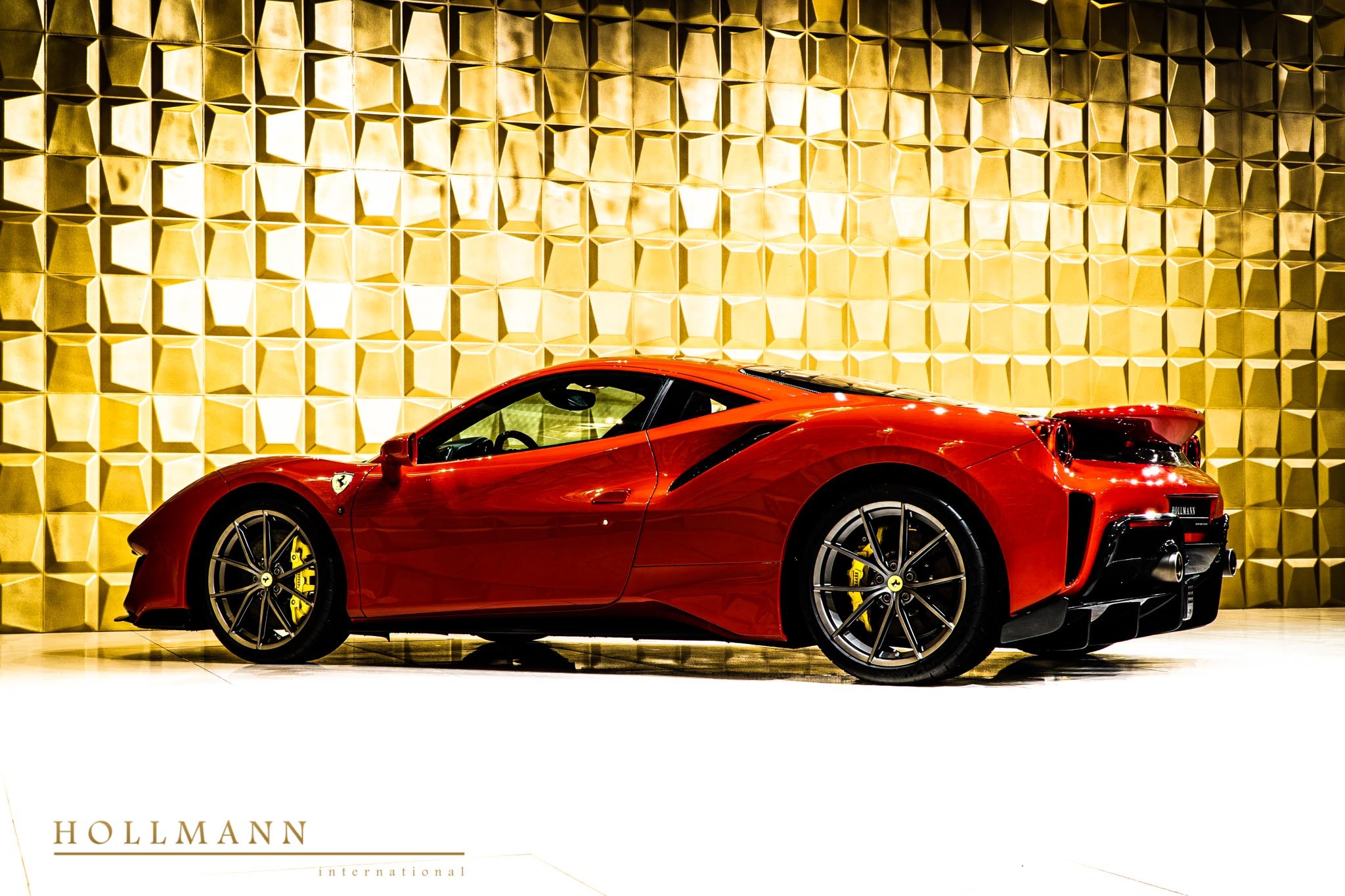 2020 Ferrari 488 Pista, 4/20