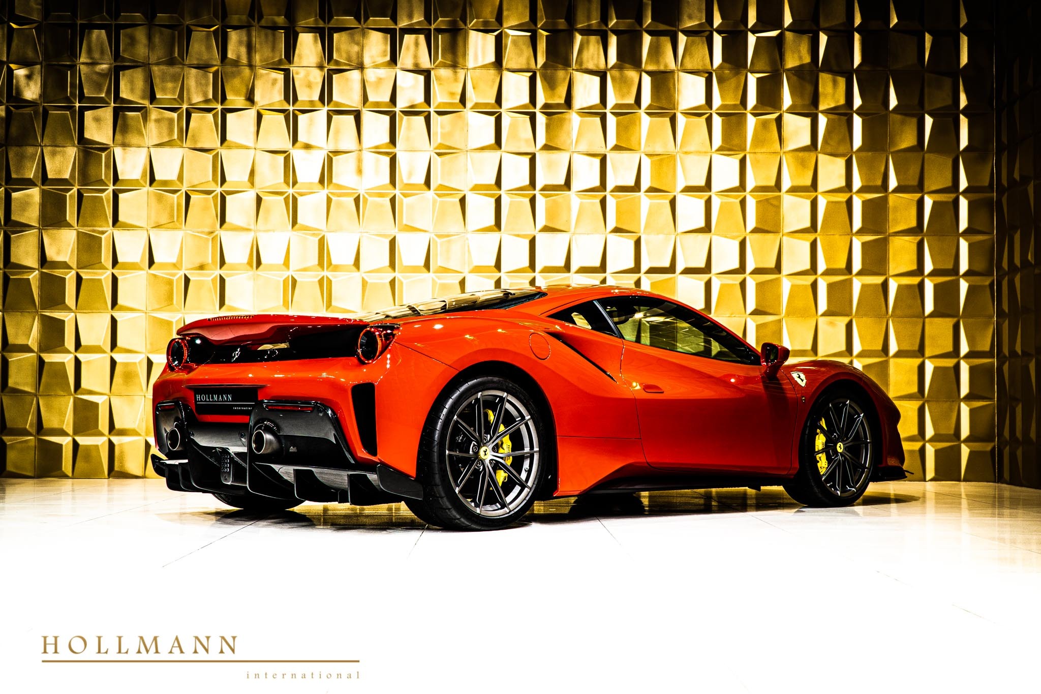 2020 Ferrari 488 Pista, 7/20