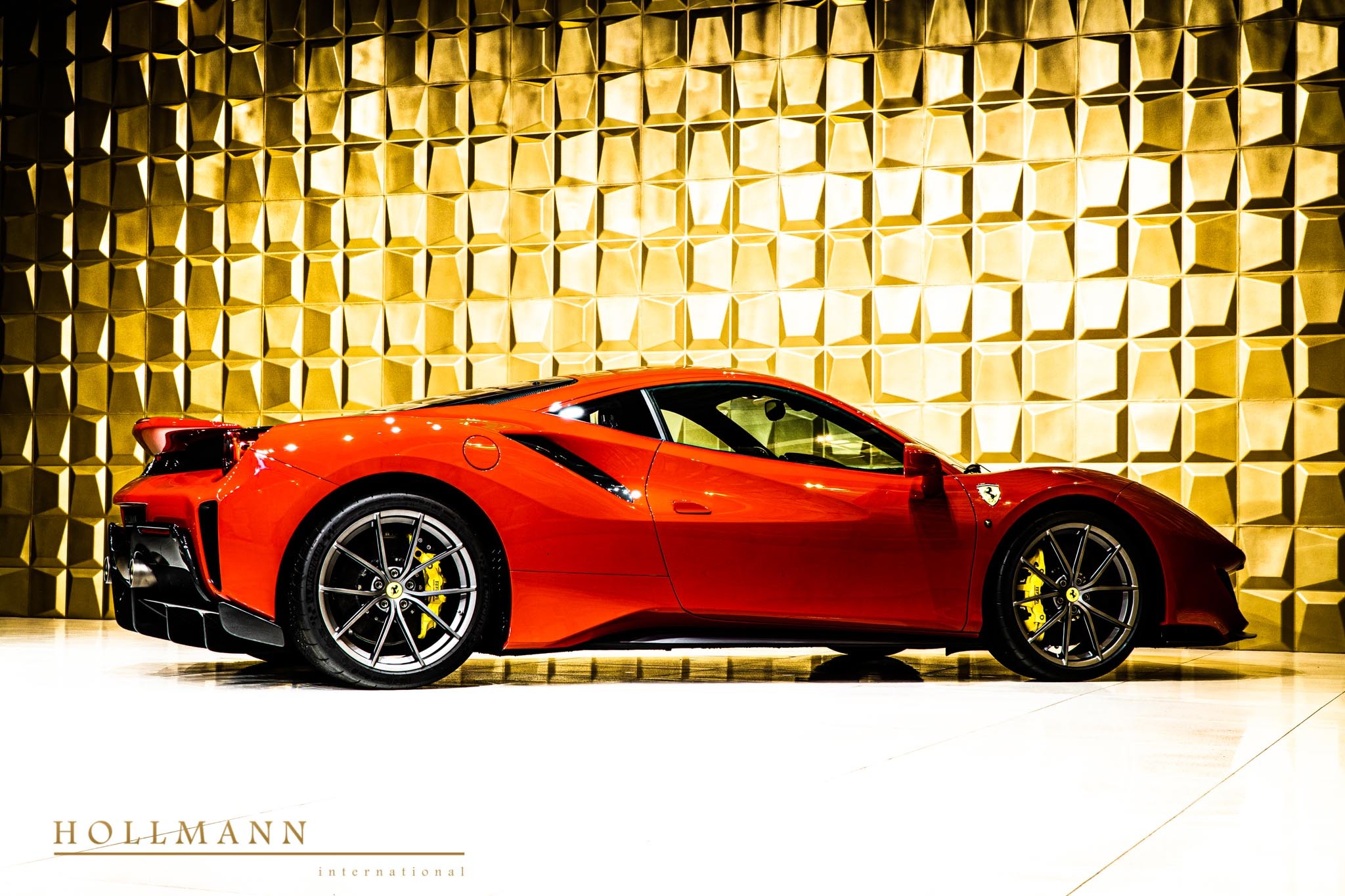 2020 Ferrari 488 Pista, 8/20