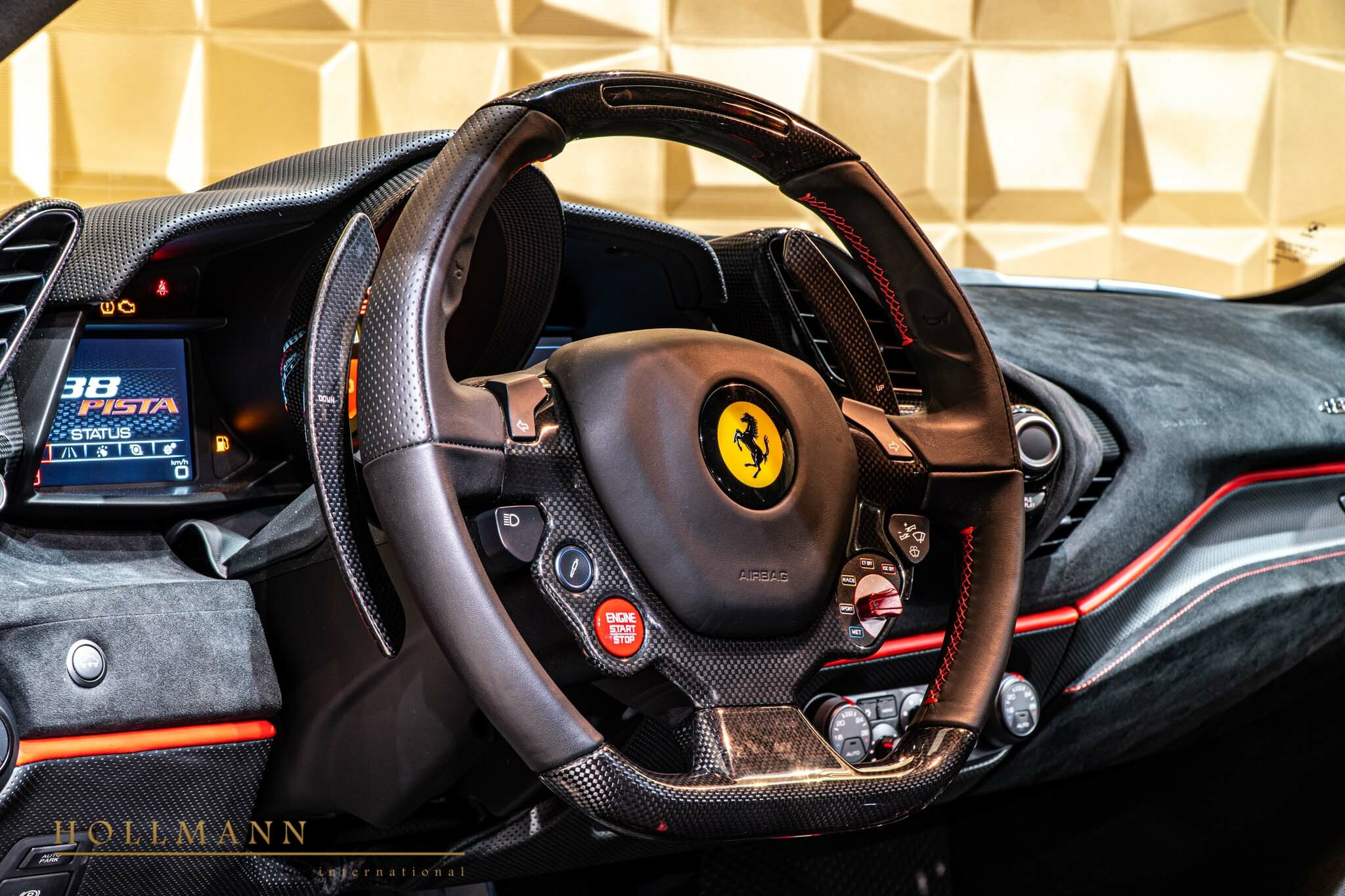 2020 Ferrari 488 Pista, 15/20