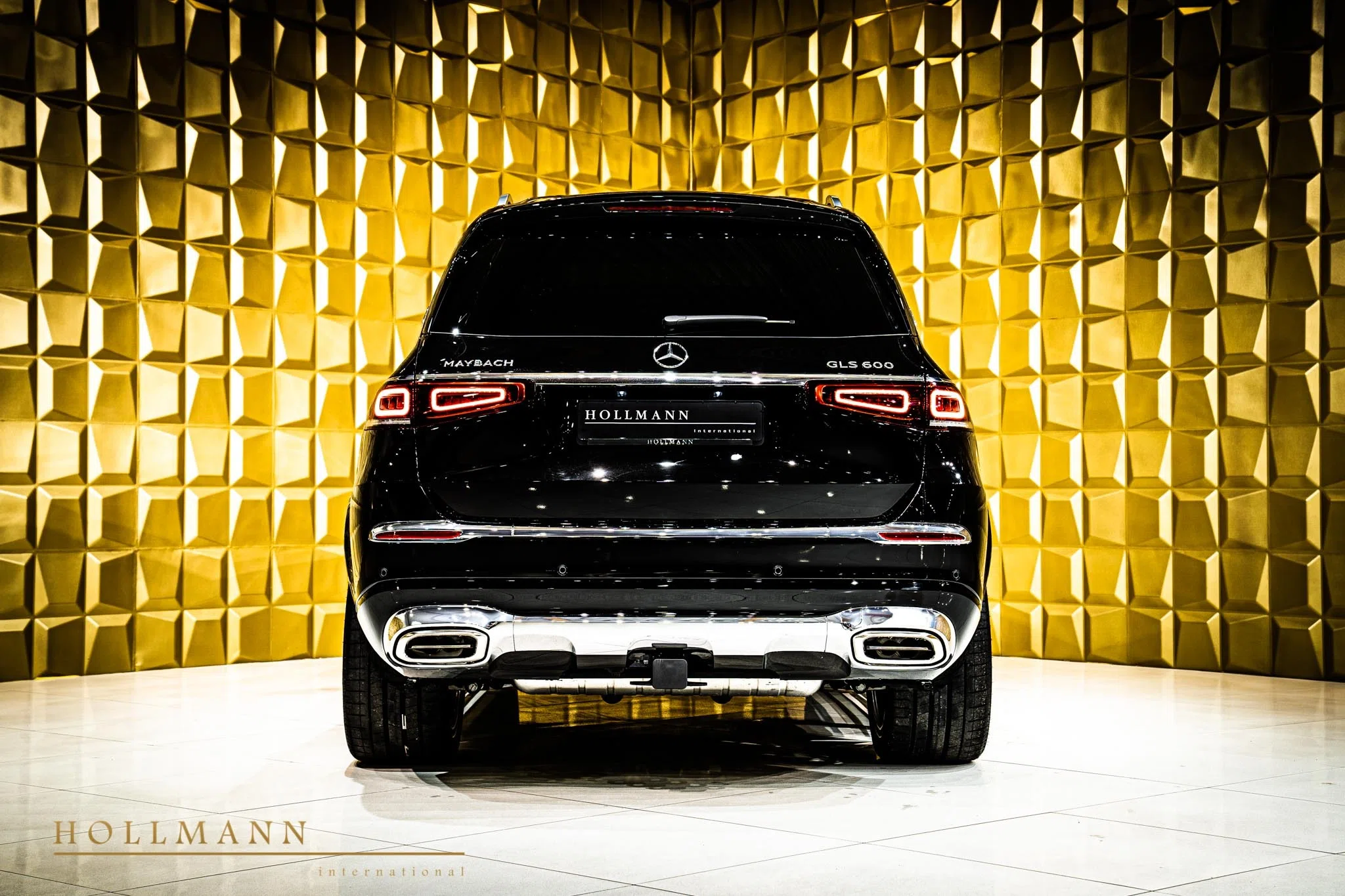2021 Mercedes-Maybach GLS 600, rear three-quarter view, Obsidian Black