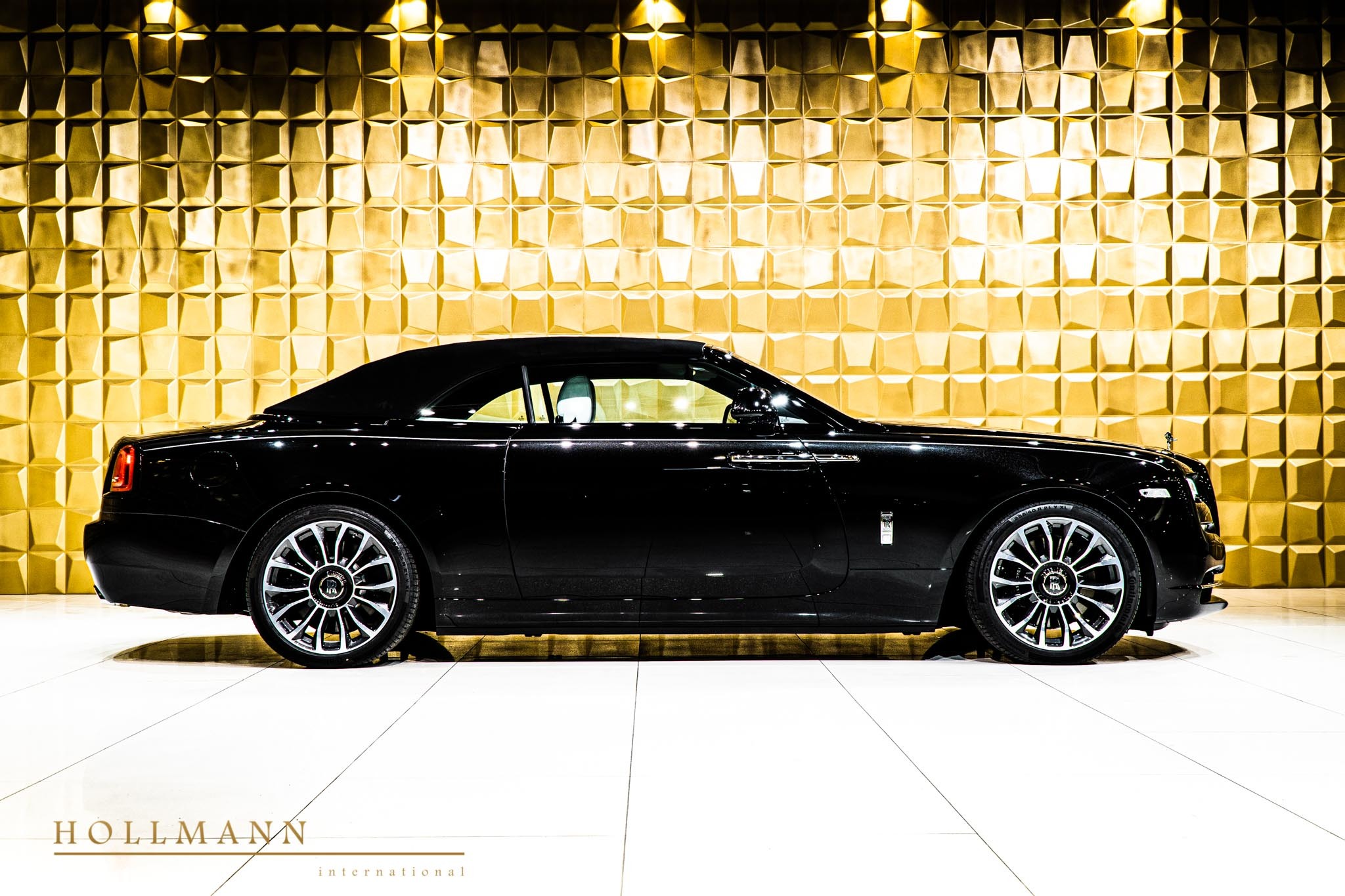 2020 Rolls-Royce Dawn, 4/15