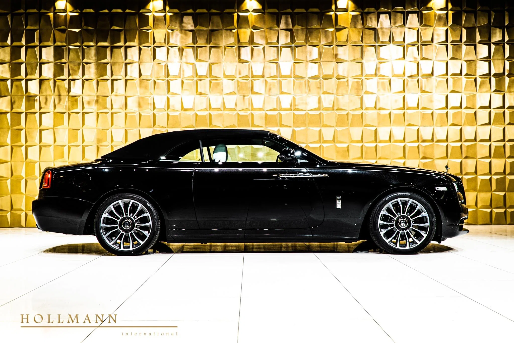 2020 Rolls-Royce Dawn for sale, exterior, Black Diamond