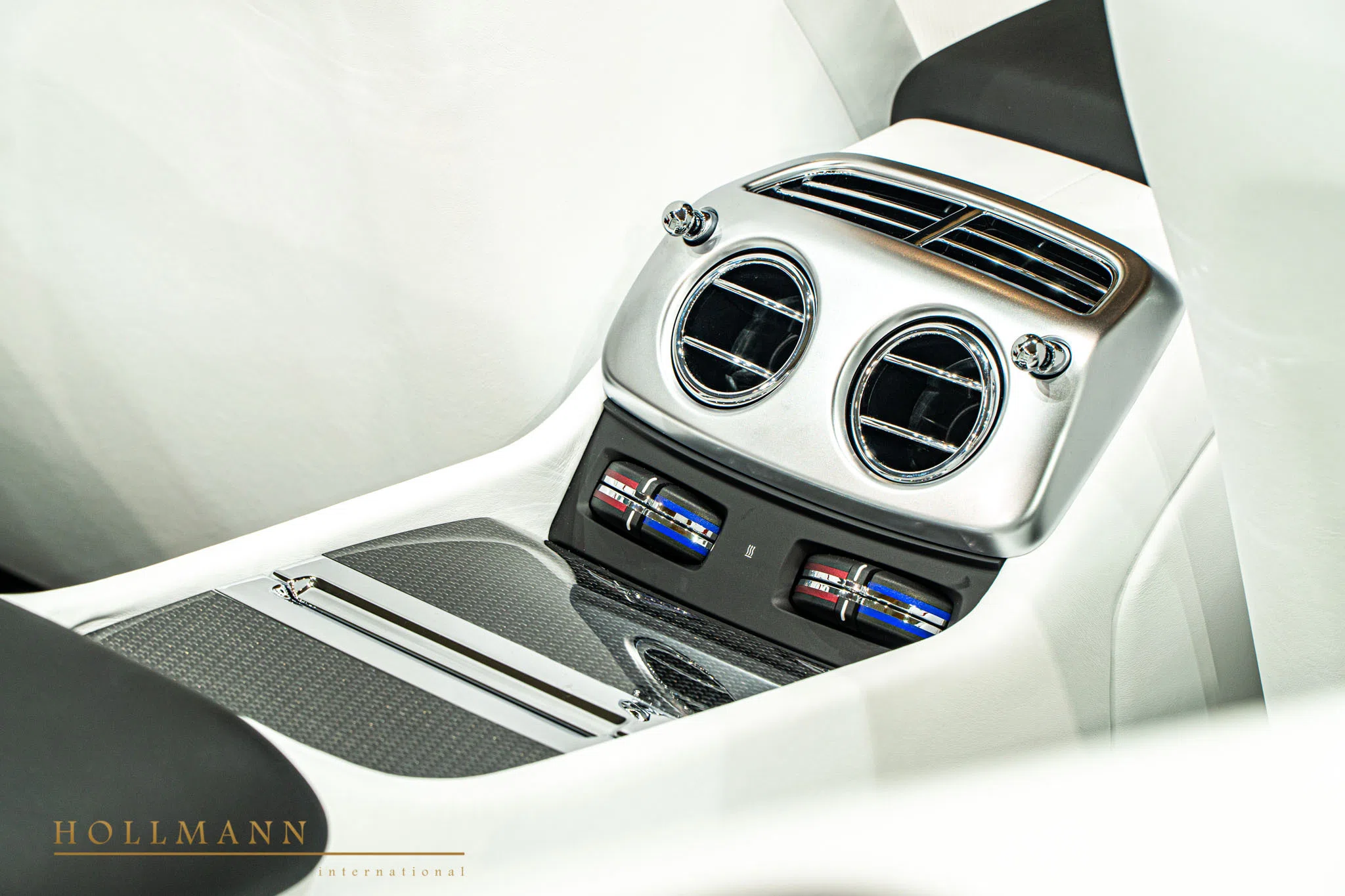 2020 Rolls-Royce Dawn interior, center console, Arctic white