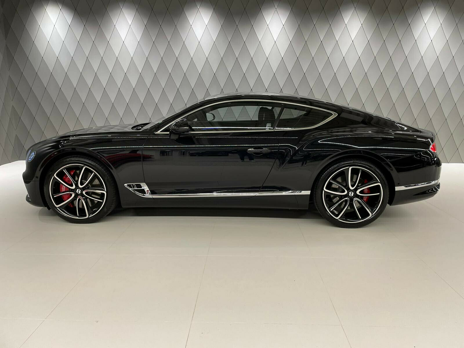 2018 Bentley Continental GT, 2/15