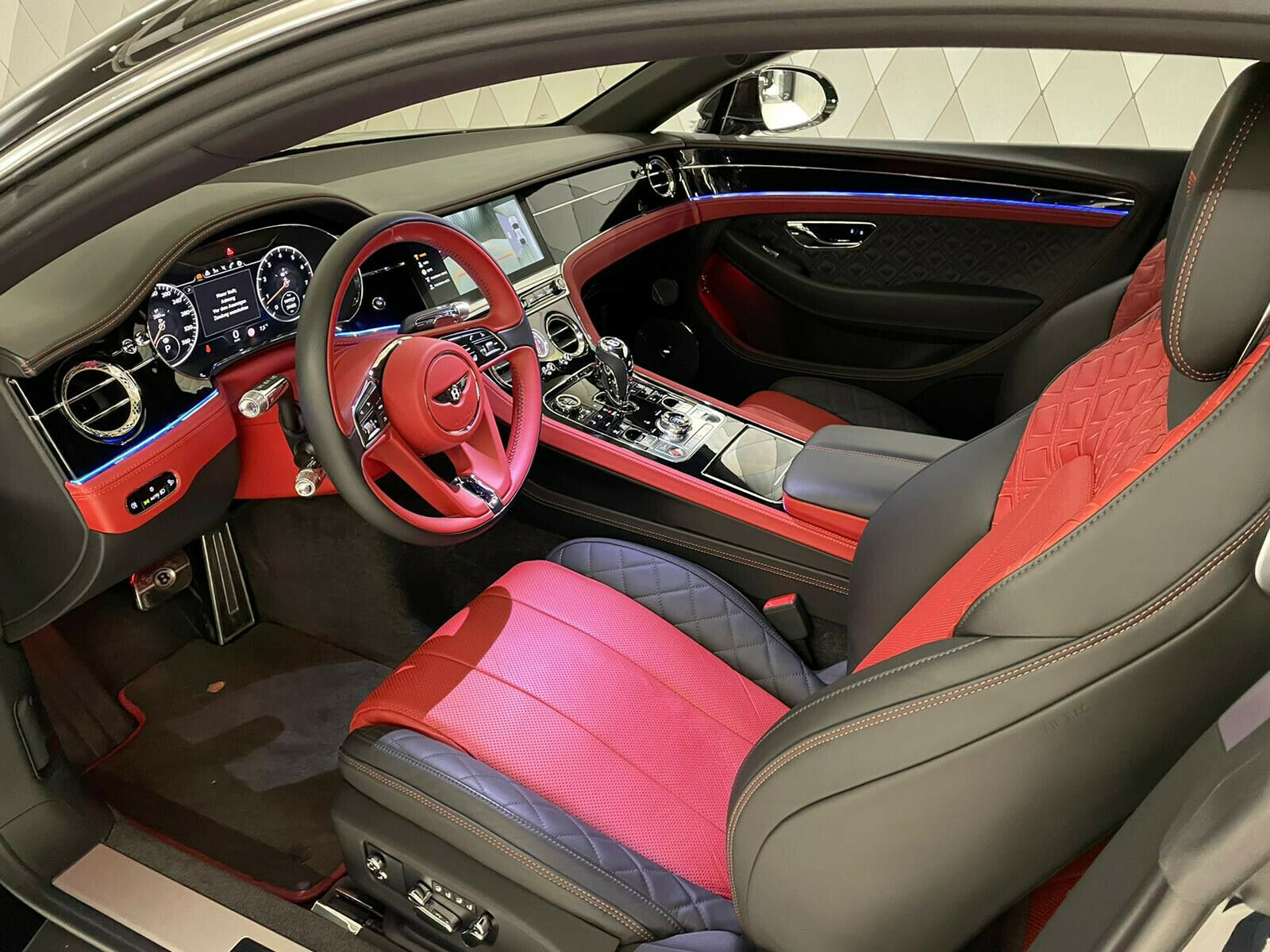 2018 Bentley Continental GT, 8/15