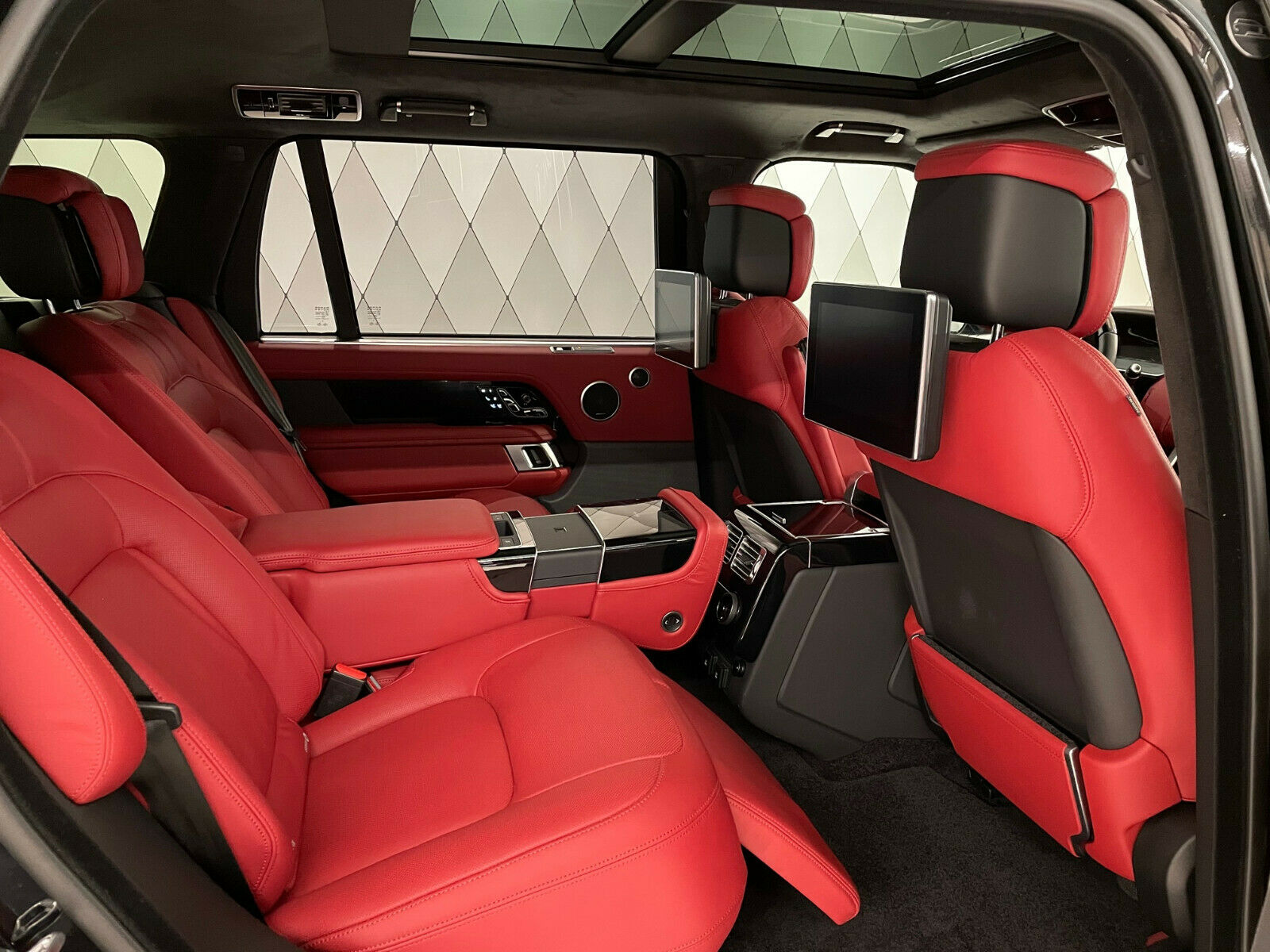 2019 Land Rover Range Rover V8 LWB ATB, 12/15