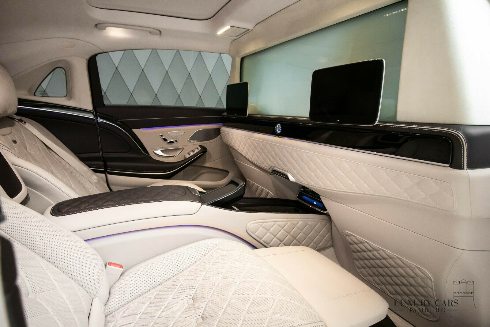 2020 Mercedes-Maybach S 560 2020 DUO TONE, 8/32