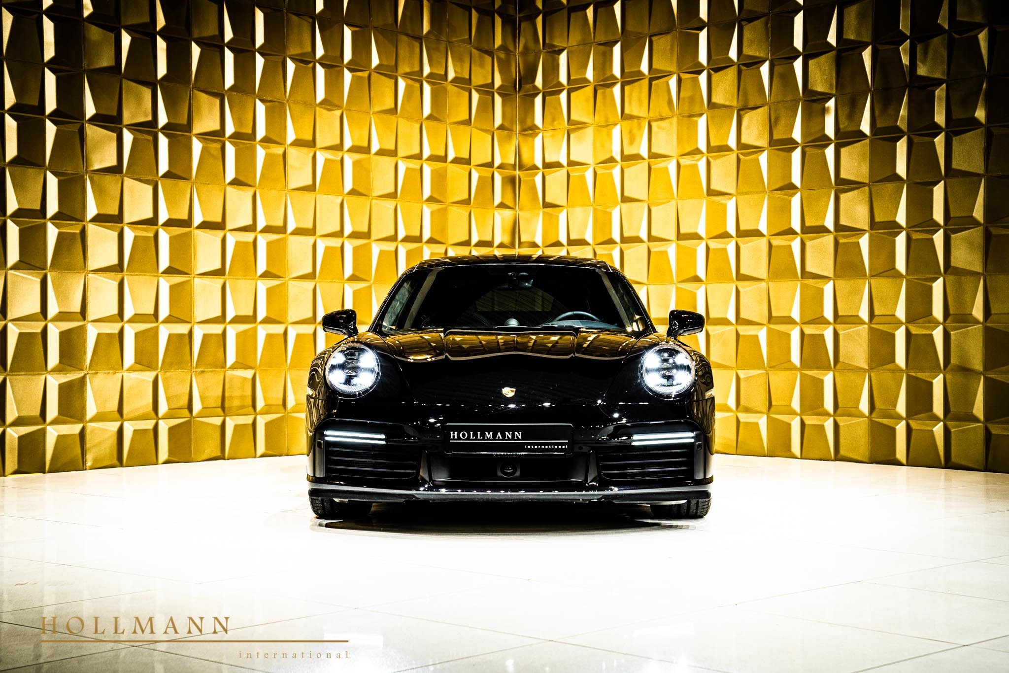 2021 Porsche 911 Turbo S Coupe, 2/20