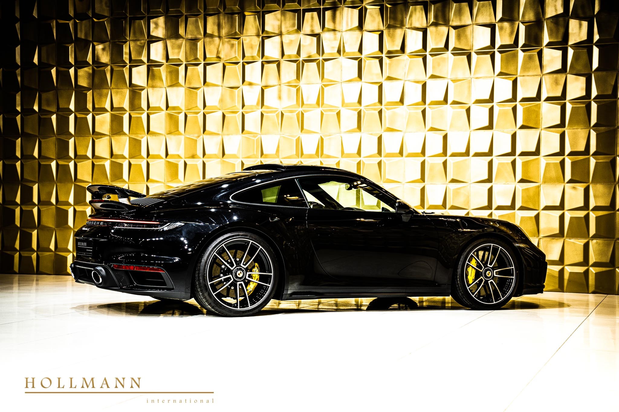 2021 Porsche 911 Turbo S Coupe, 7/20