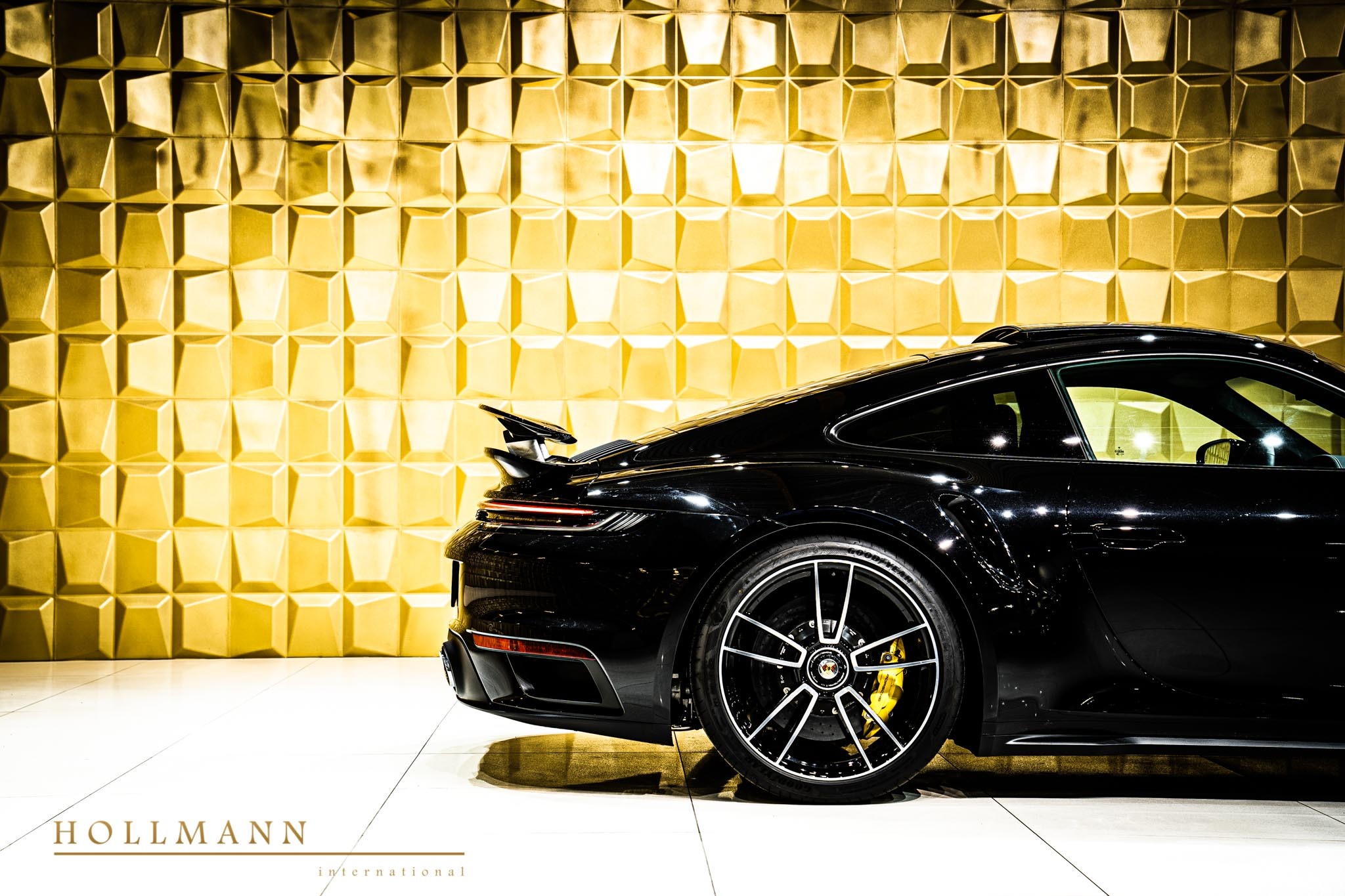 2021 Porsche 911 Turbo S Coupe, 9/20