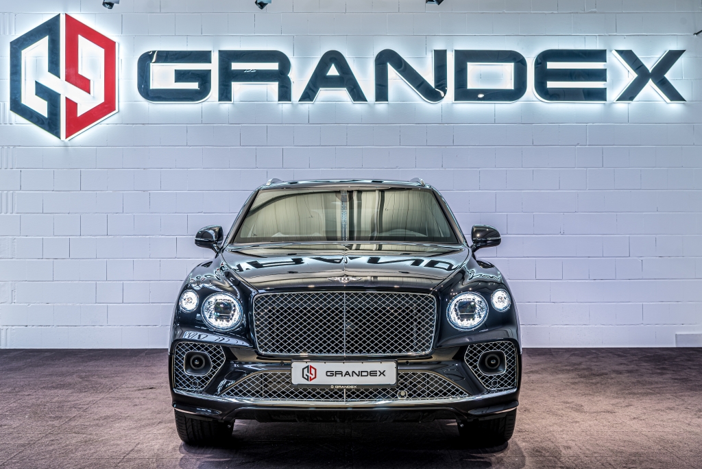 2021 Bentley Bentayga V8 FIRST EDITION, 6/20
