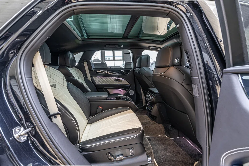 2021 Bentley Bentayga V8 FIRST EDITION interior, seats