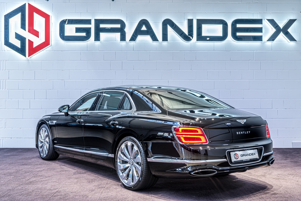 2021 Bentley Flying Spur W12, 3/24