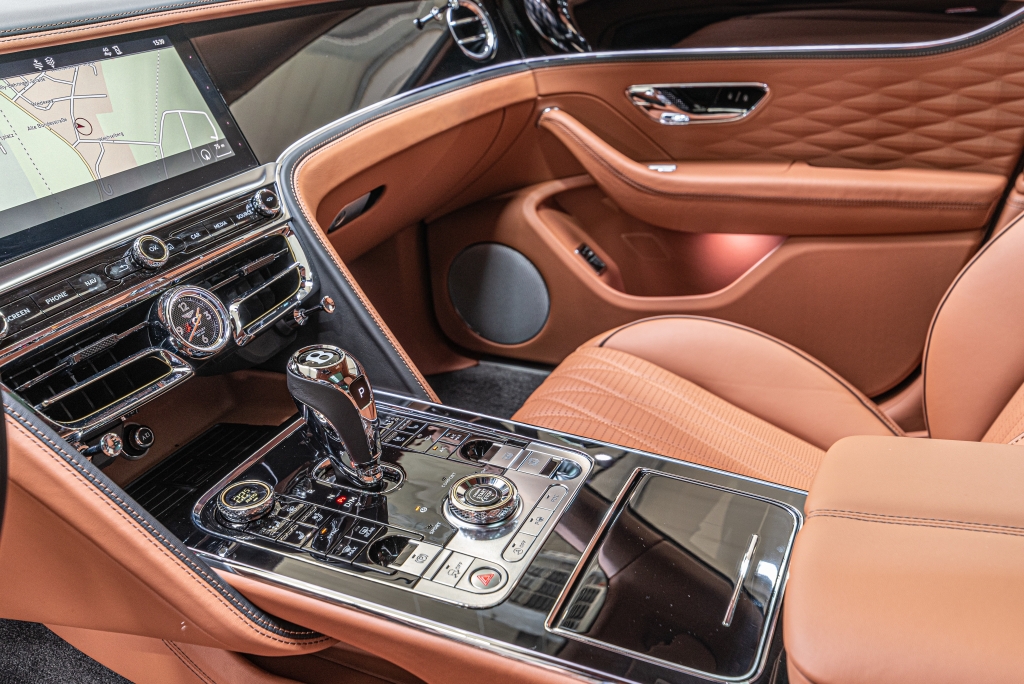 2021 Bentley Flying Spur W12, 11/24