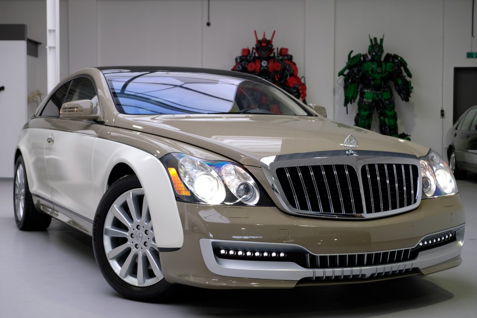 2012 Maybach 57 S Coupe Xenatec Sonderlack two-tone, 17/20