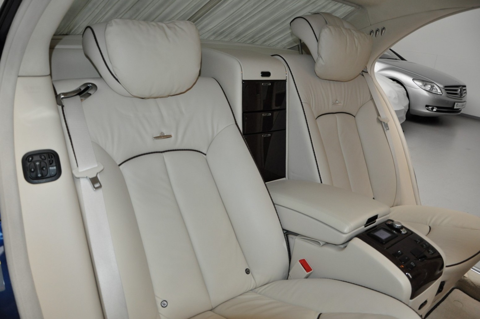 2010 Maybach 57 S Exclusiv Manufaktur, 10/20