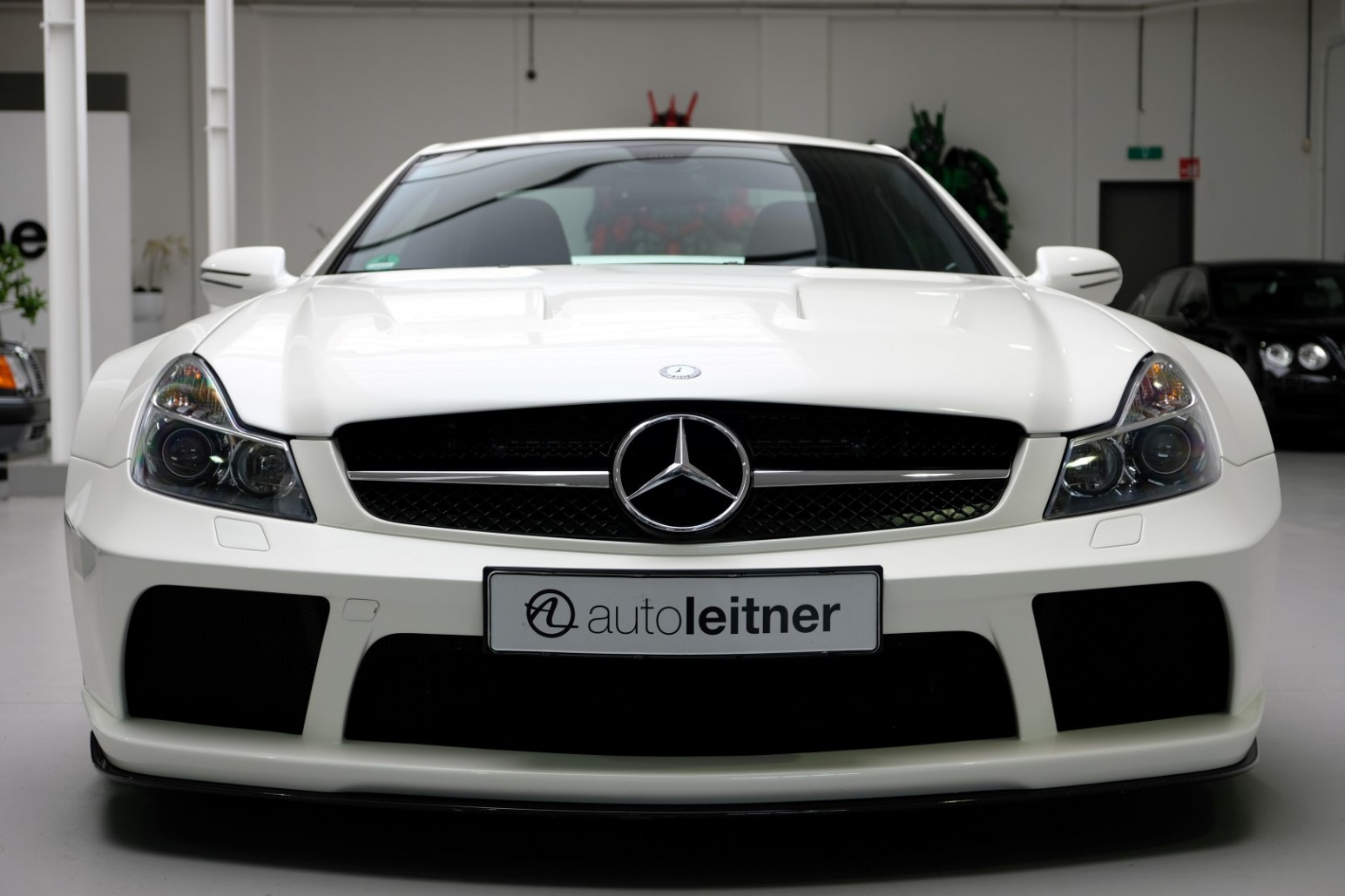2009 Mercedes-Benz SL 65 AMG Black Series, 16/20