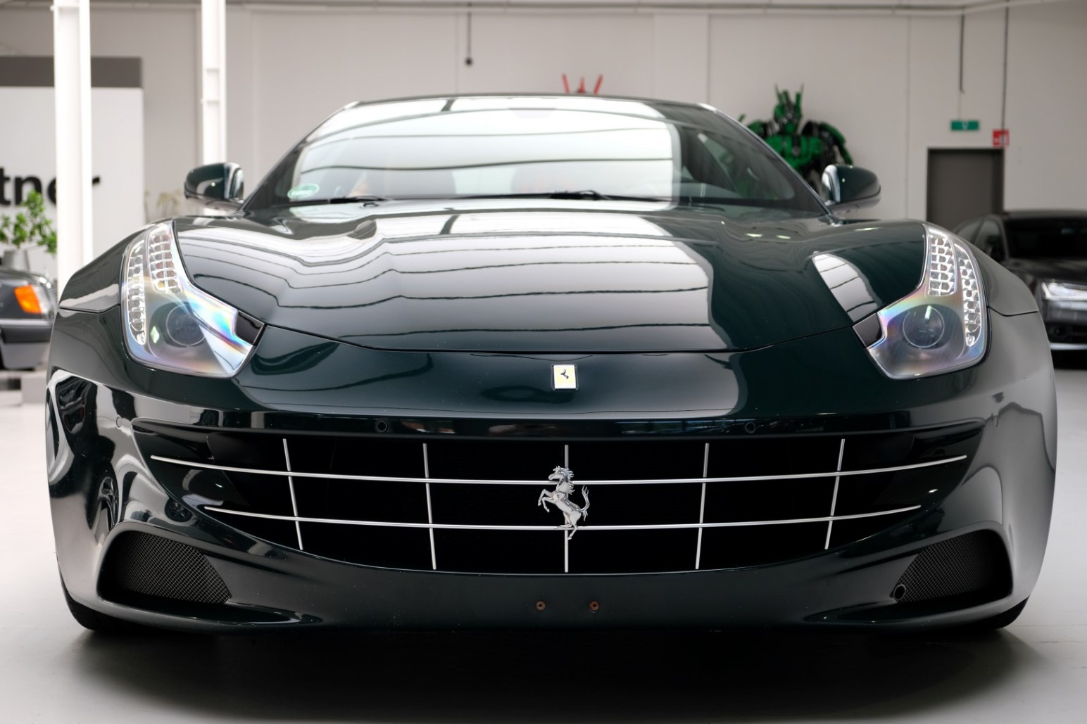 2011 Ferrari FF 6.3 V12 Tailor Made, 17/20