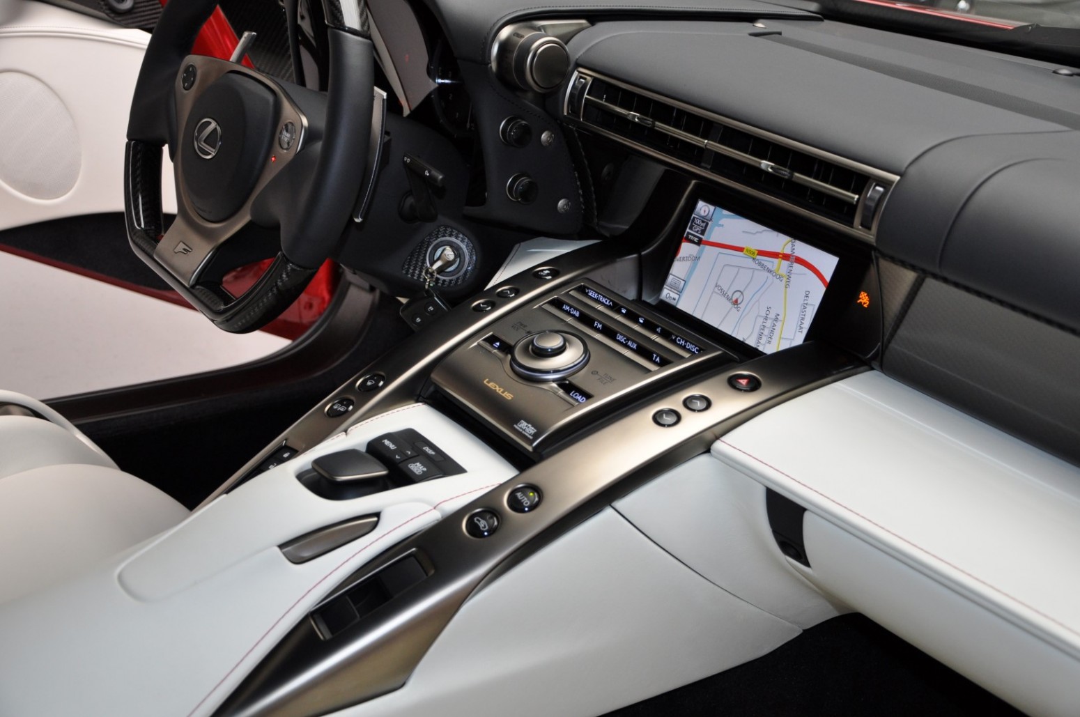 2014 Lexus LFA Special Paint Pearl Red metallic, 7/20