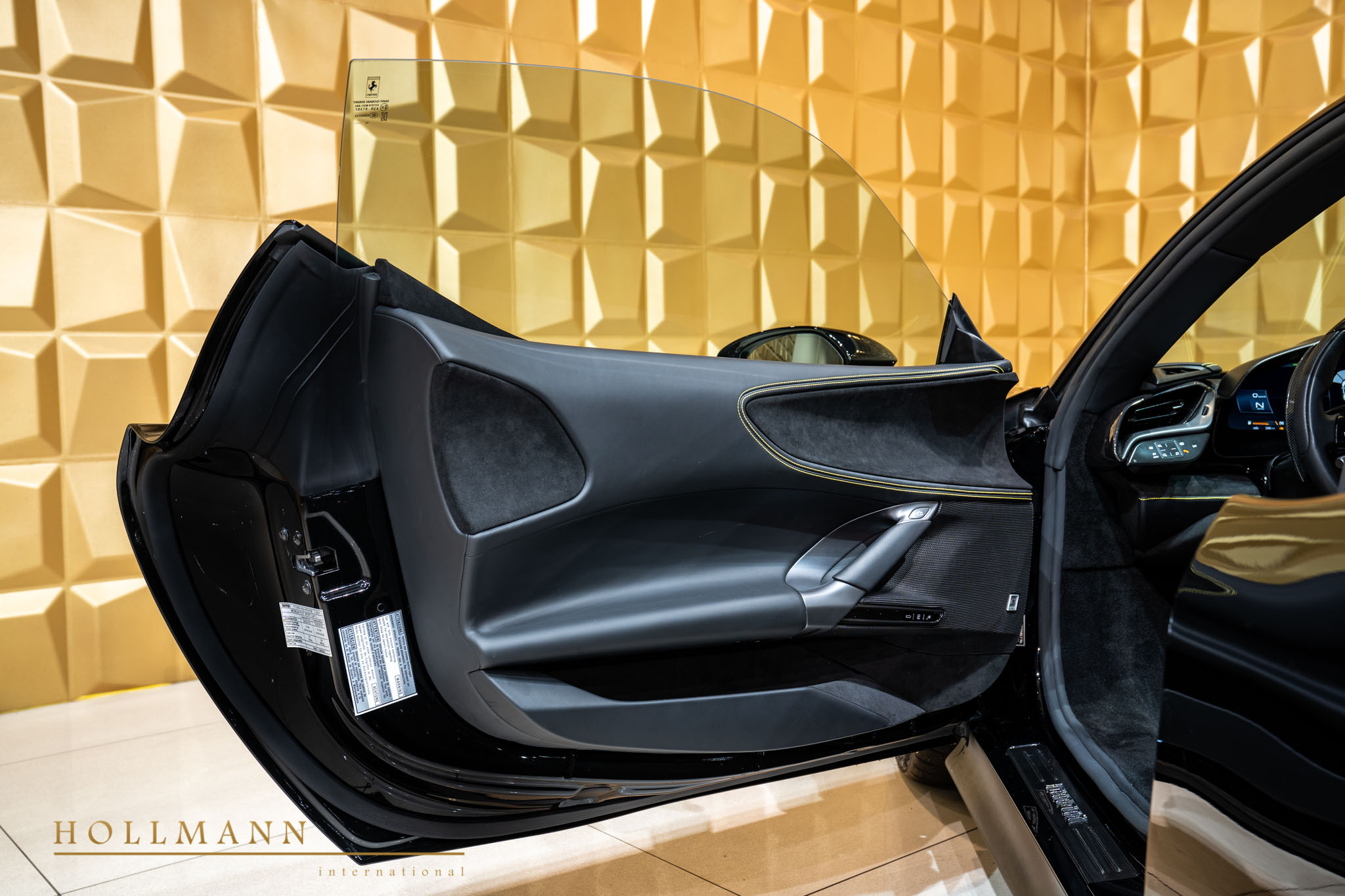 2021 Ferrari SF90 Stradale, 8/19