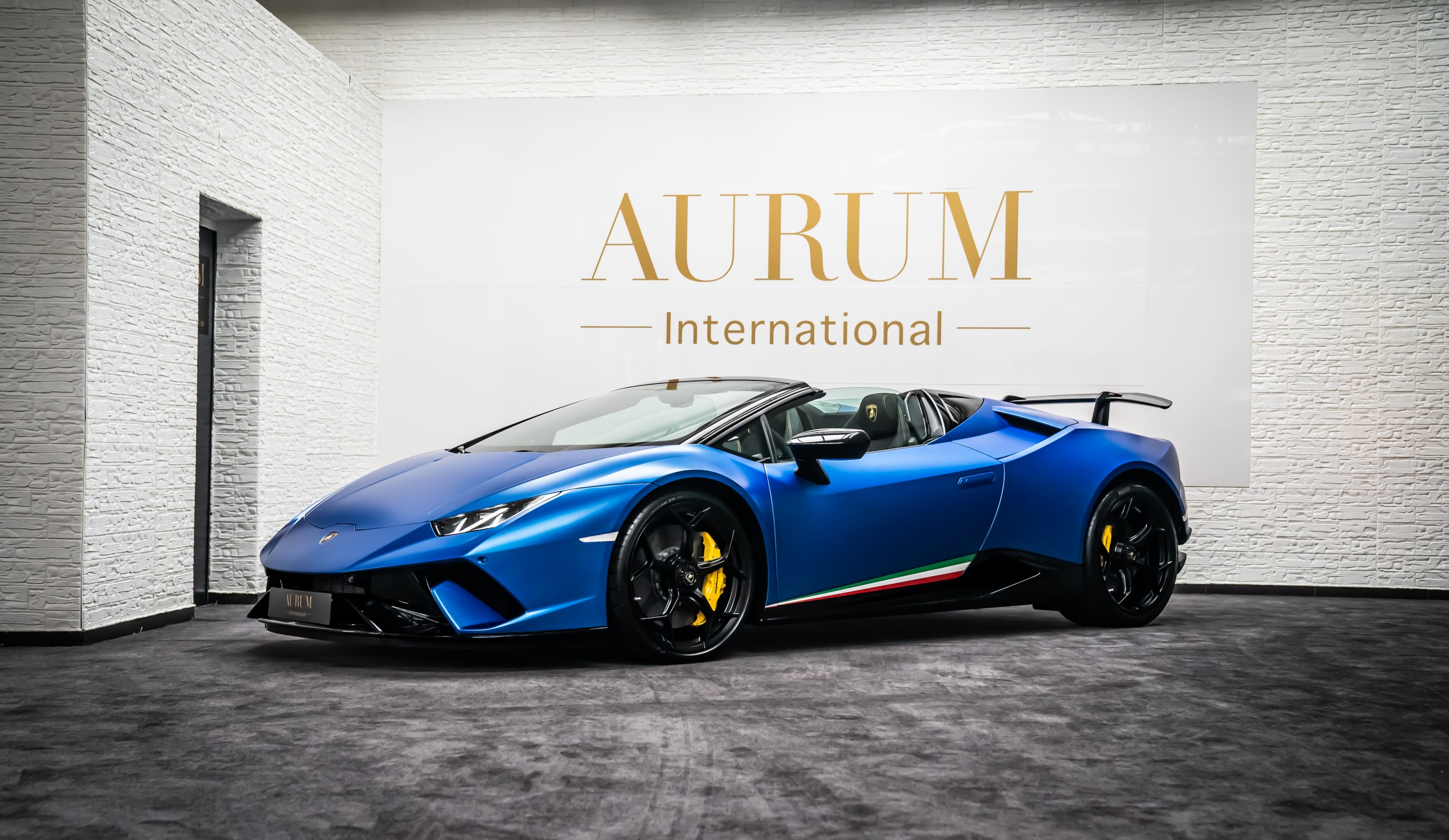 2019 LAMBORGHINI HURACAN PERFORMANTE SPYDER LP640-4