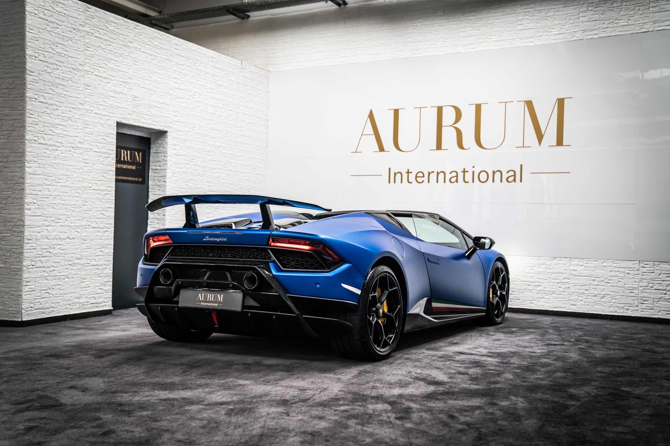 2019 LAMBORGHINI HURACAN PERFORMANTE SPYDER LP640-4, 3/20