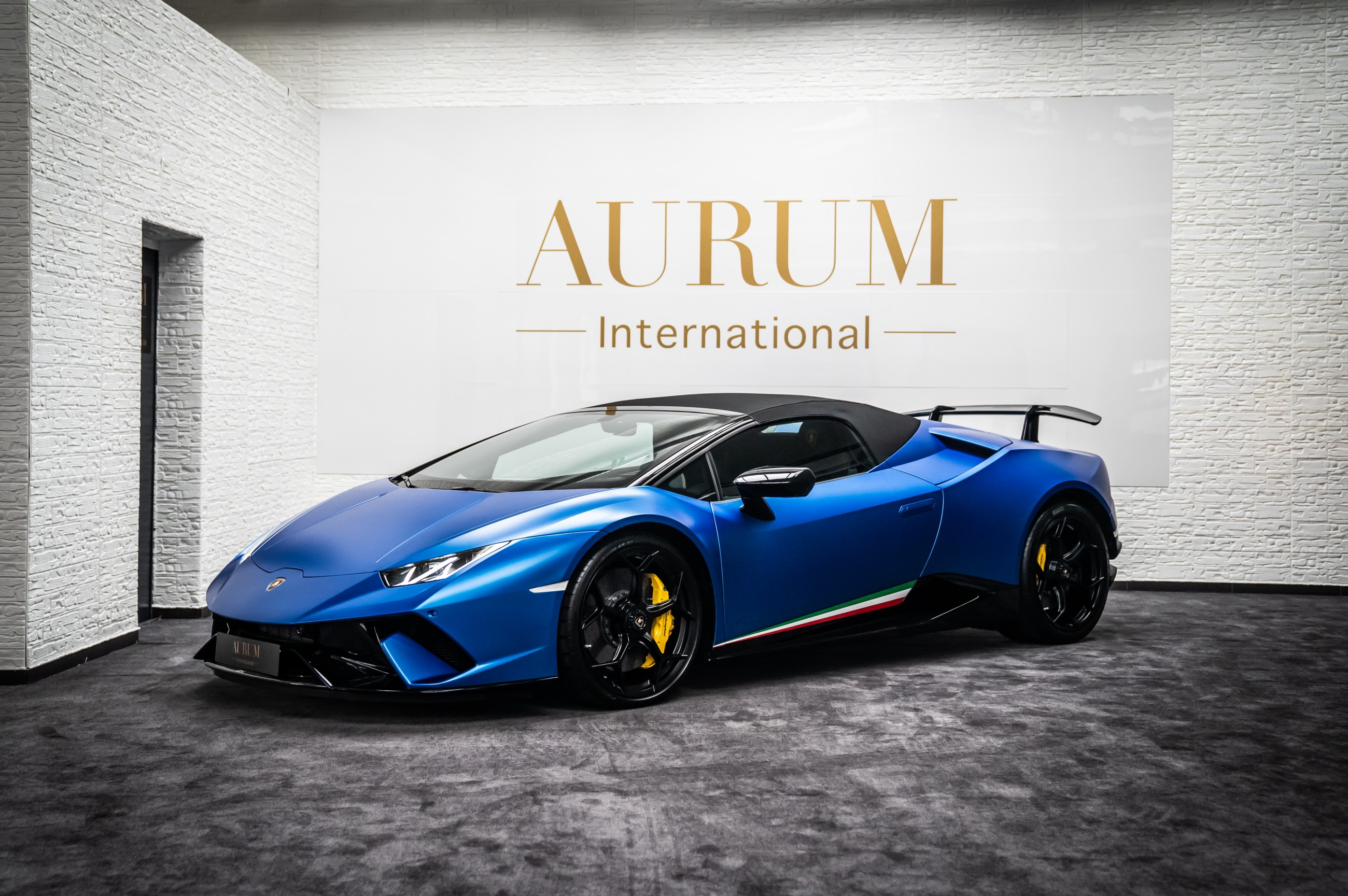 2019 LAMBORGHINI HURACAN PERFORMANTE SPYDER LP640-4, 10/20