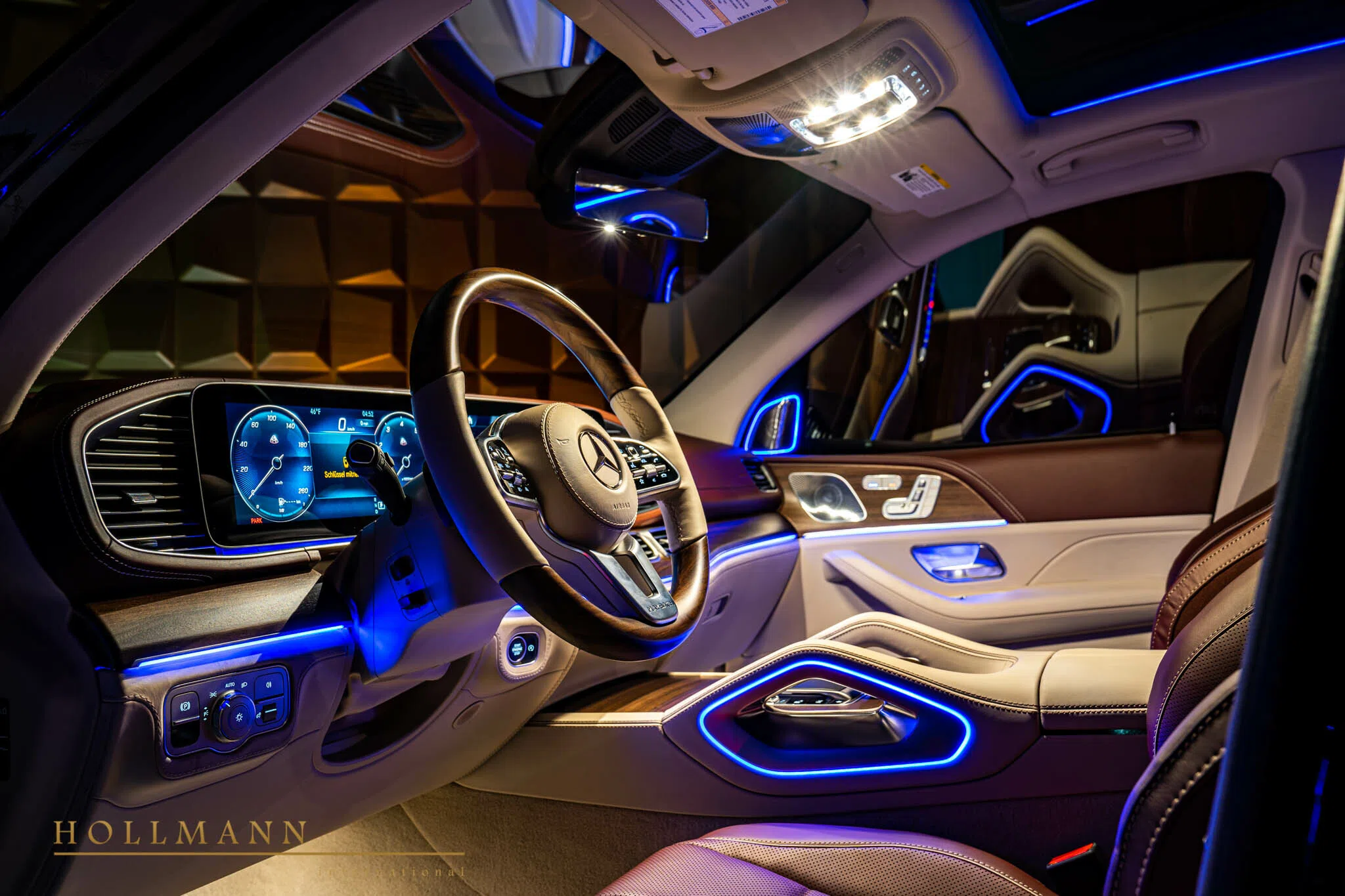 2021 Mercedes-Maybach GLS 600 interior, Brown / Beige