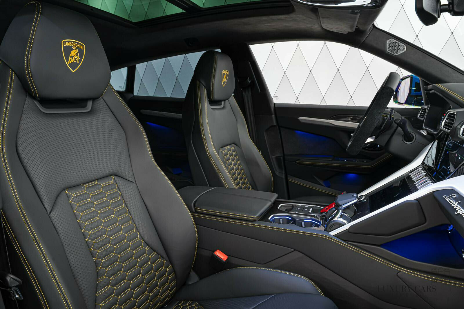 2021 Lamborghini Urus, 10/20