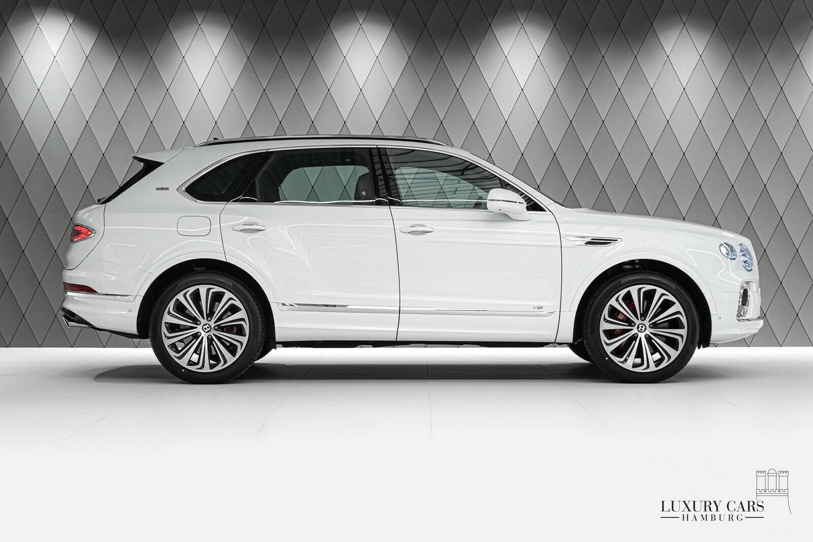 2021 Bentley Bentayga, 3/20