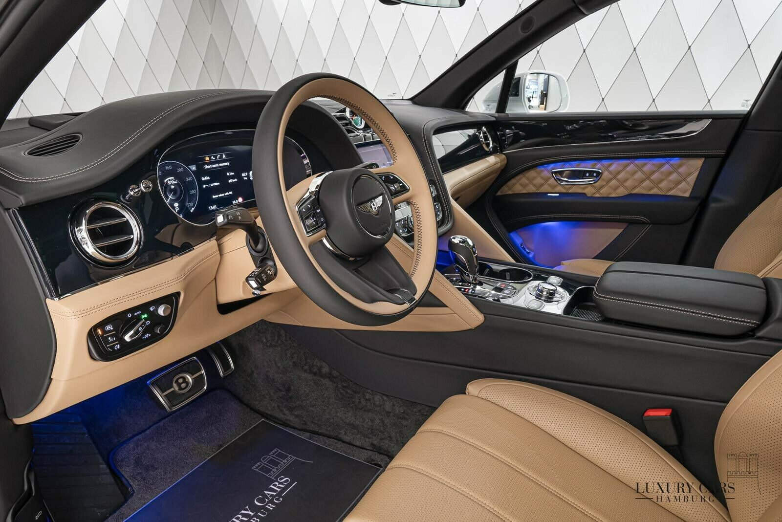 2021 Bentley Bentayga, 7/20