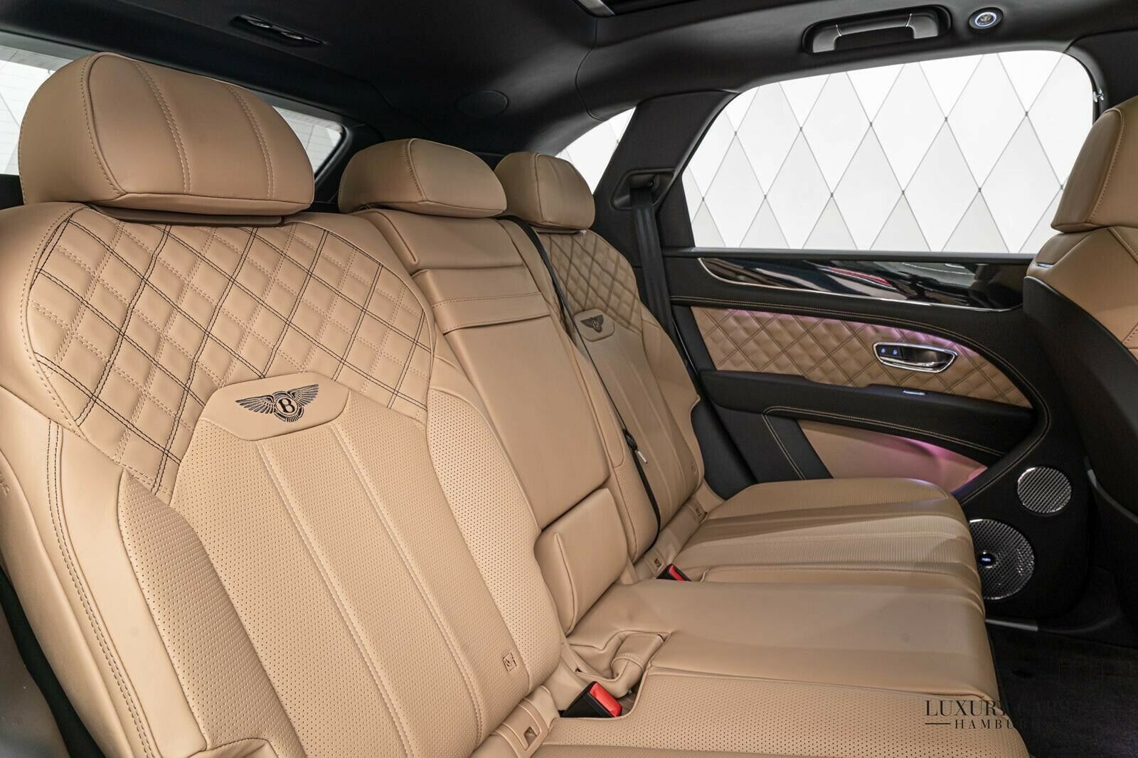 2021 Bentley Bentayga, 12/20