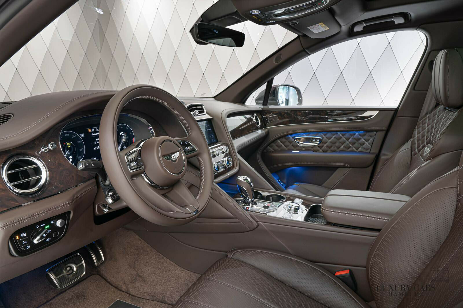 2021 Bentley Bentayga 2021, 4/18