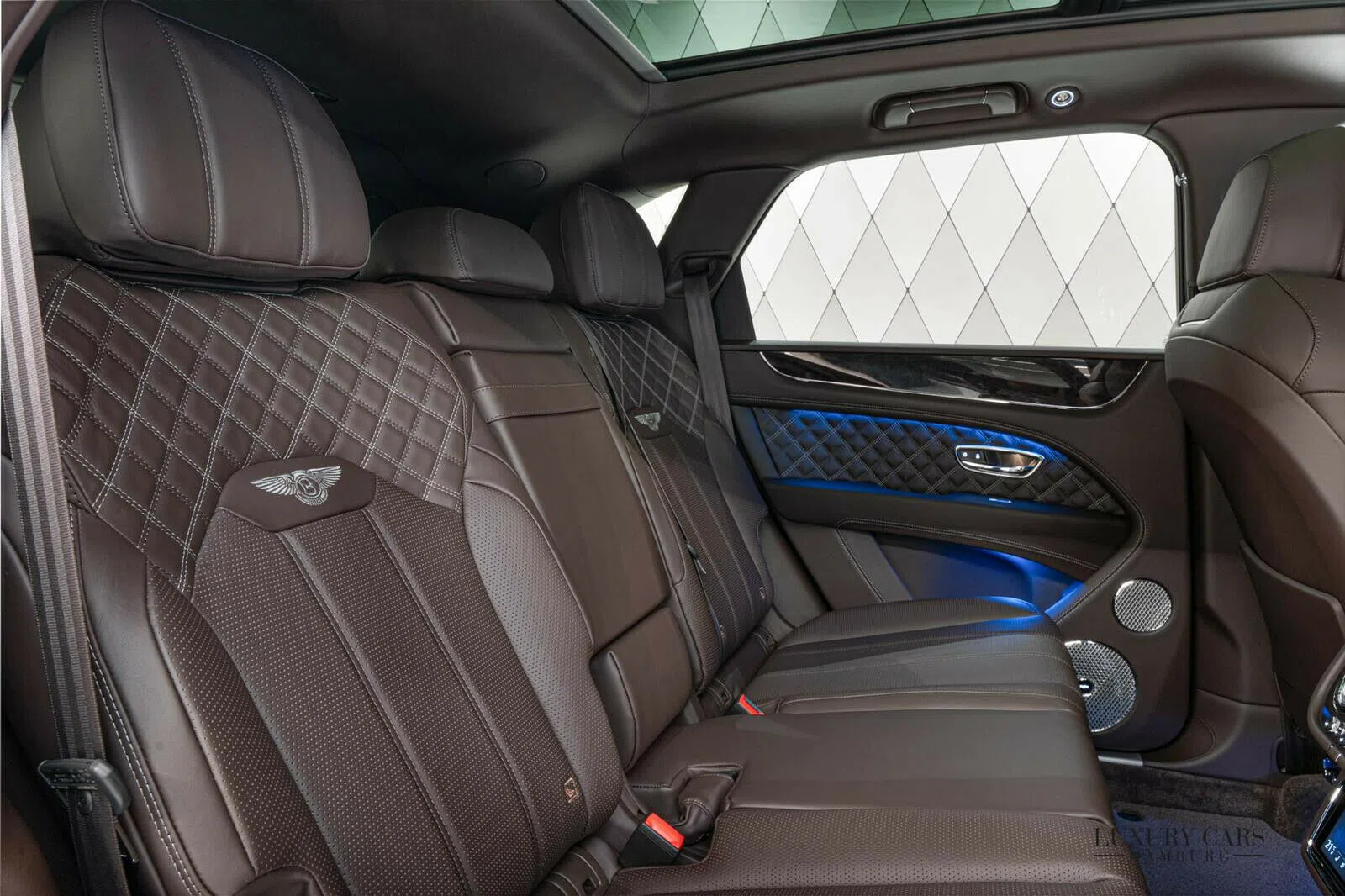 2021 Bentley Bentayga 2021 interior, seats, Brown