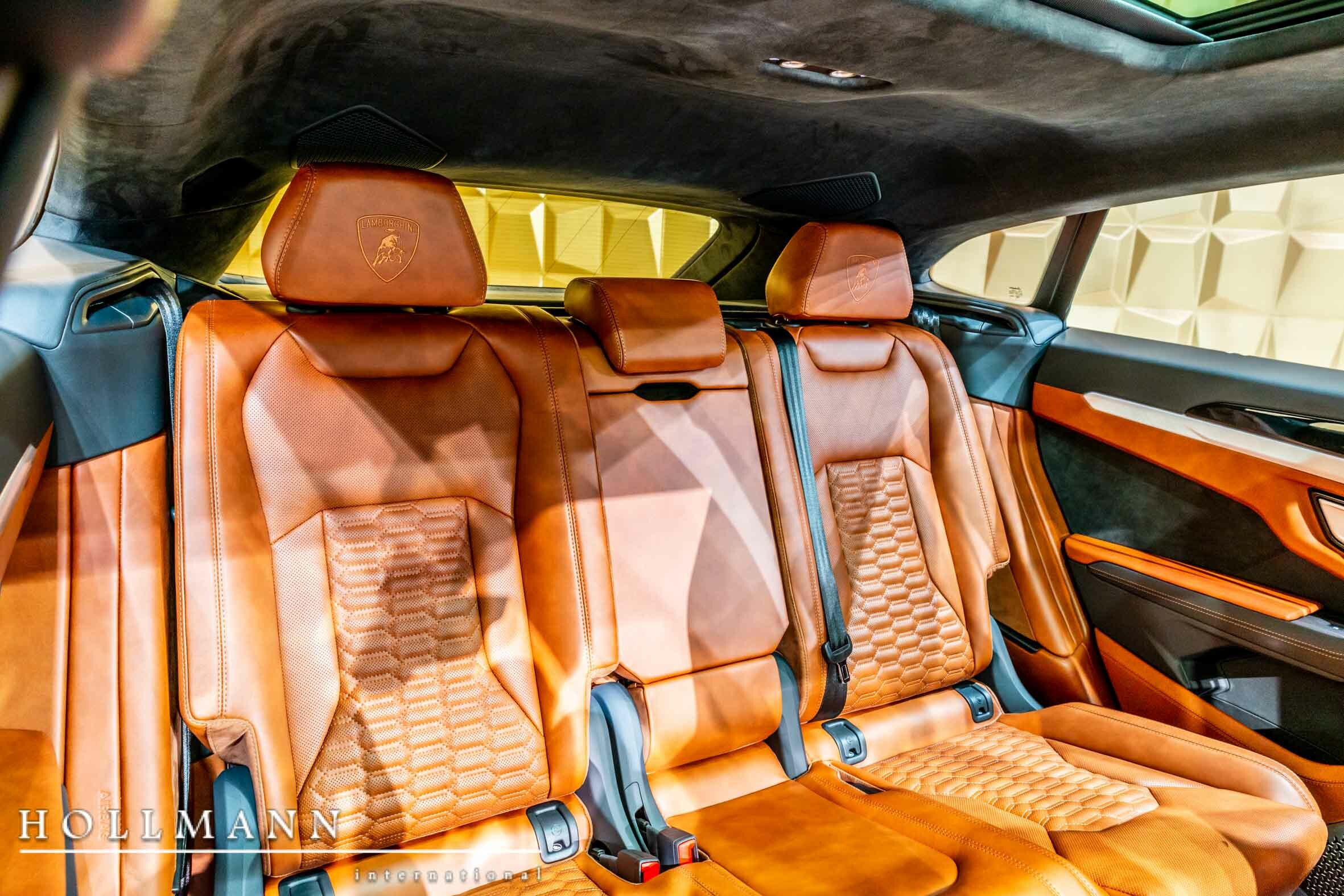 2021 Lamborghini Urus, 16/19