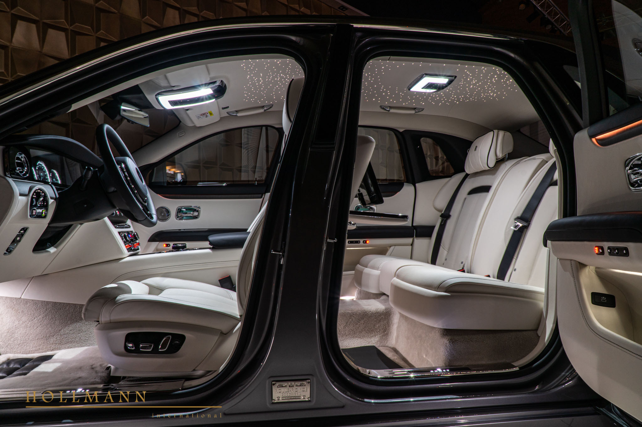 2021 Rolls-Royce Ghost MY2021, 10/14